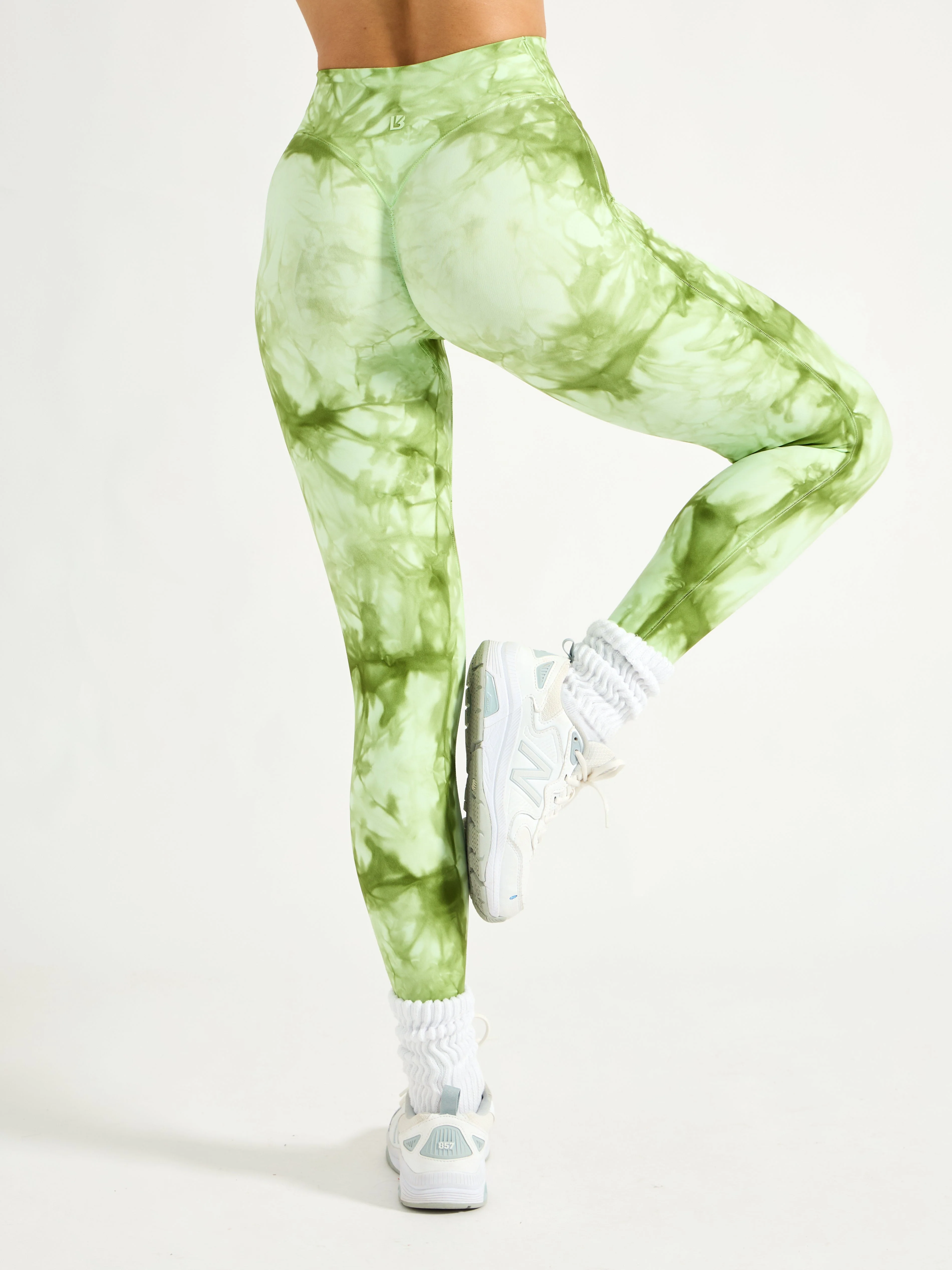 Aggressive Scrunch Legging - Honeydew Tie Dye - Image 3