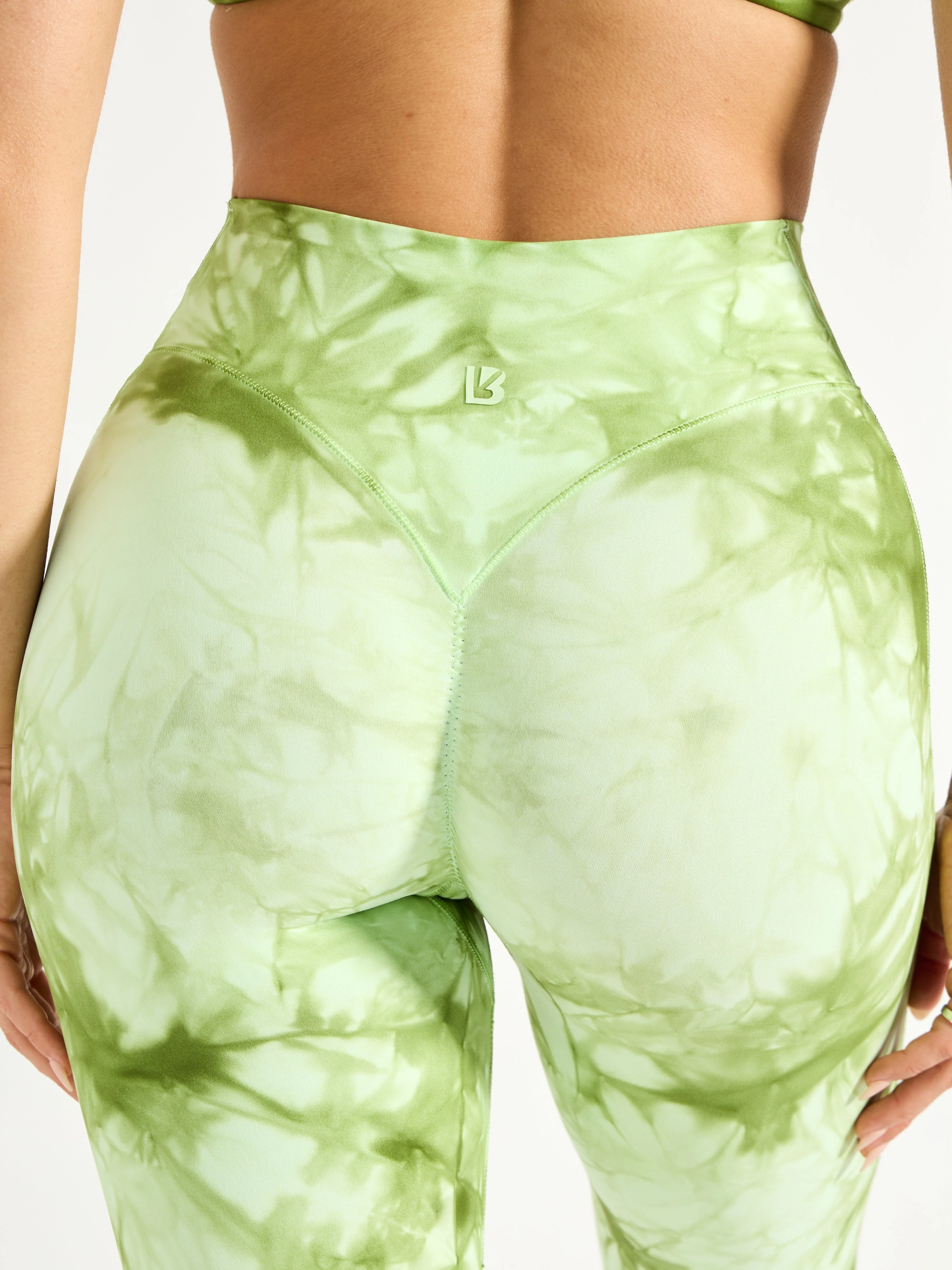 Aggressive Scrunch Legging - Honeydew Tie Dye - Image 4