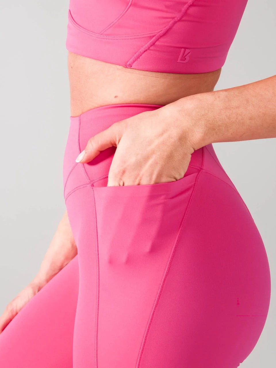 Airbrush Pocket Legging - Miami Vice - Image 5