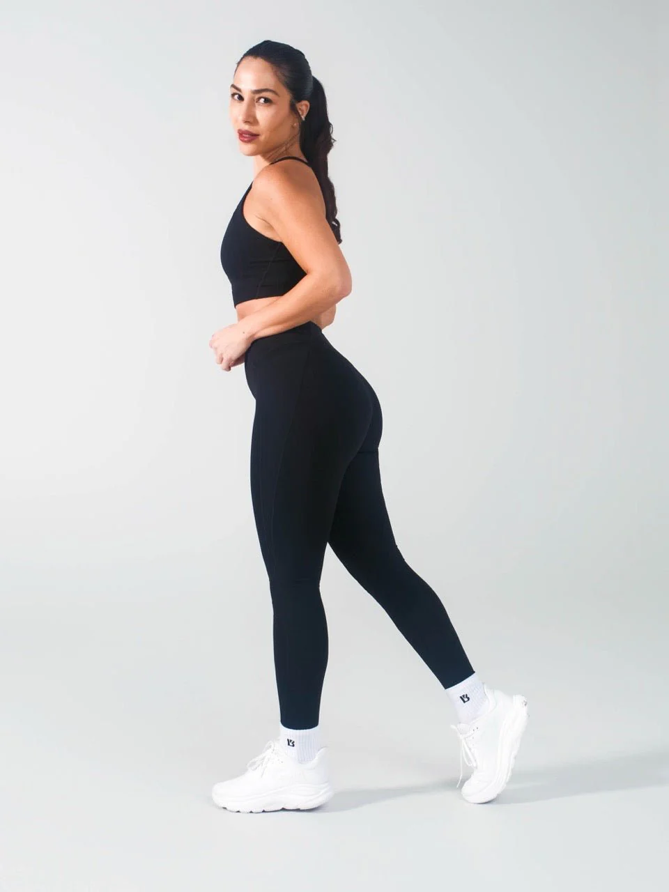 Airbrush Pocket Legging - Onyx Black - Image 4