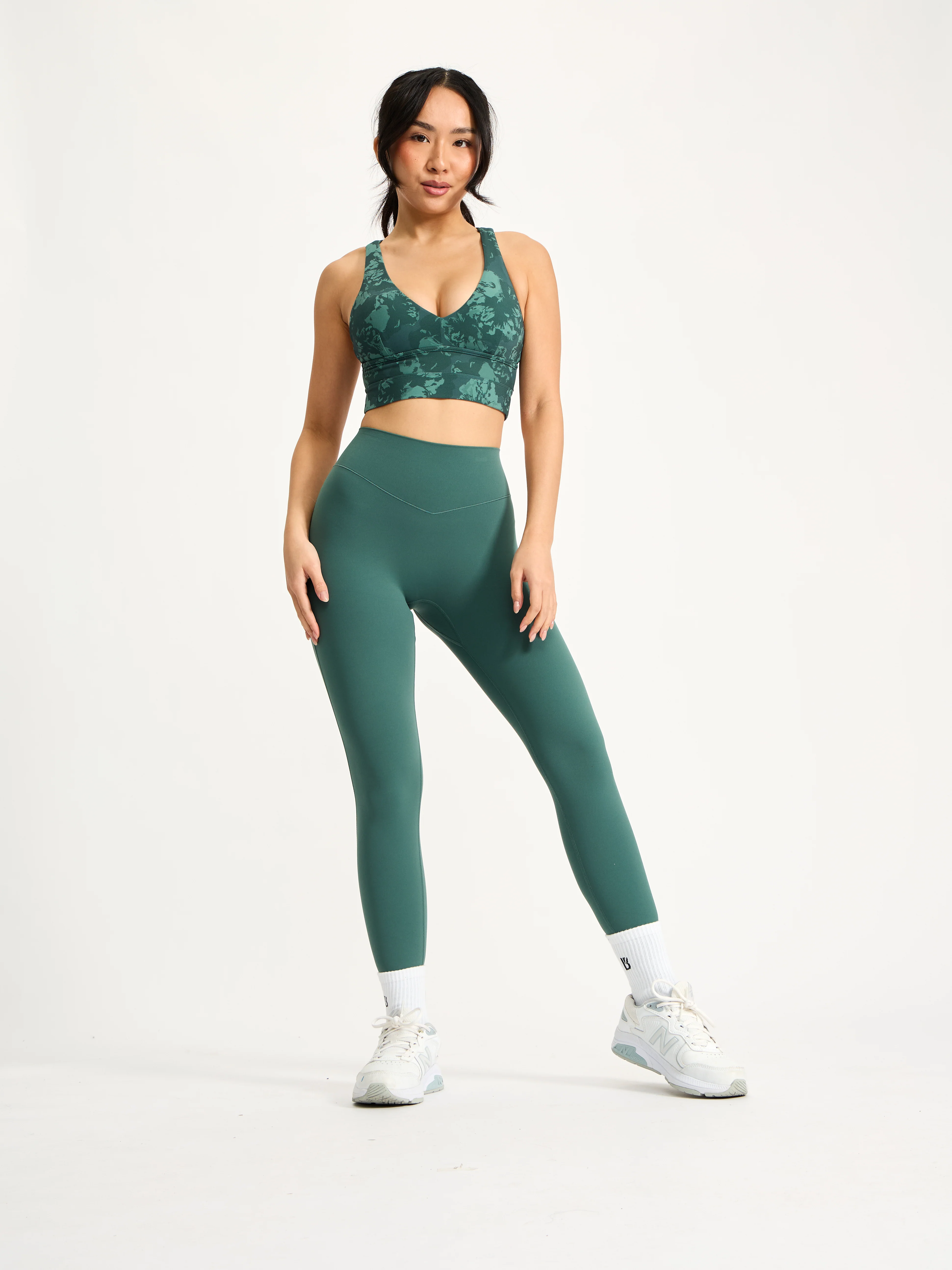 Alpha Sports Bra - Ivy Dahlia - Image 5