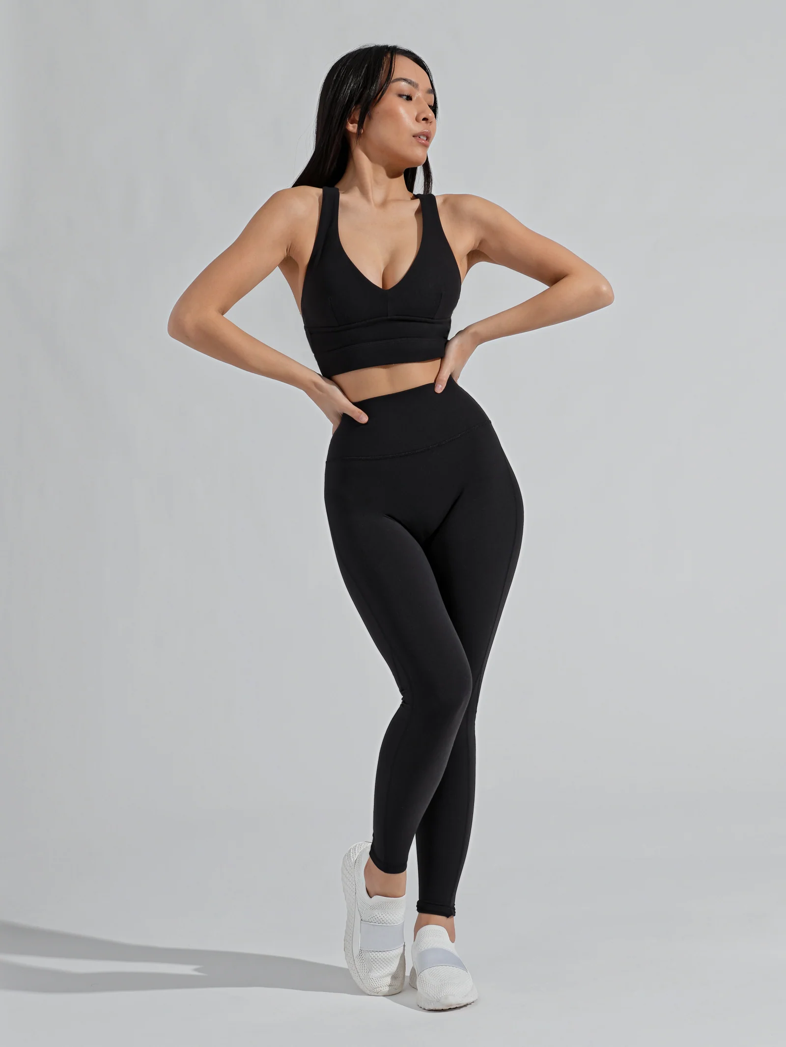 Alpha Sports Bra - Onyx Black - Image 10
