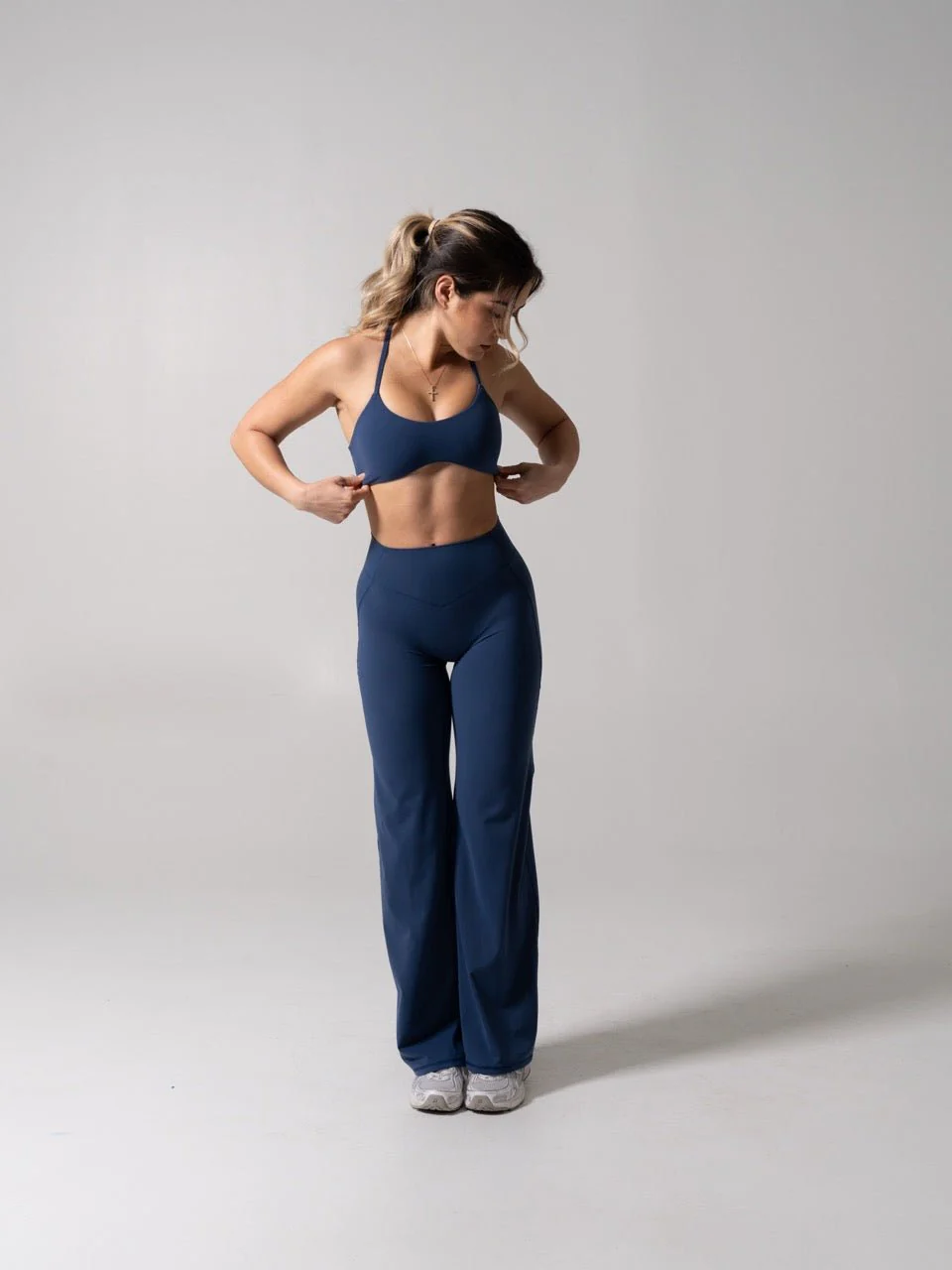 Barre Sports Bra - Baked Blue - Image 2