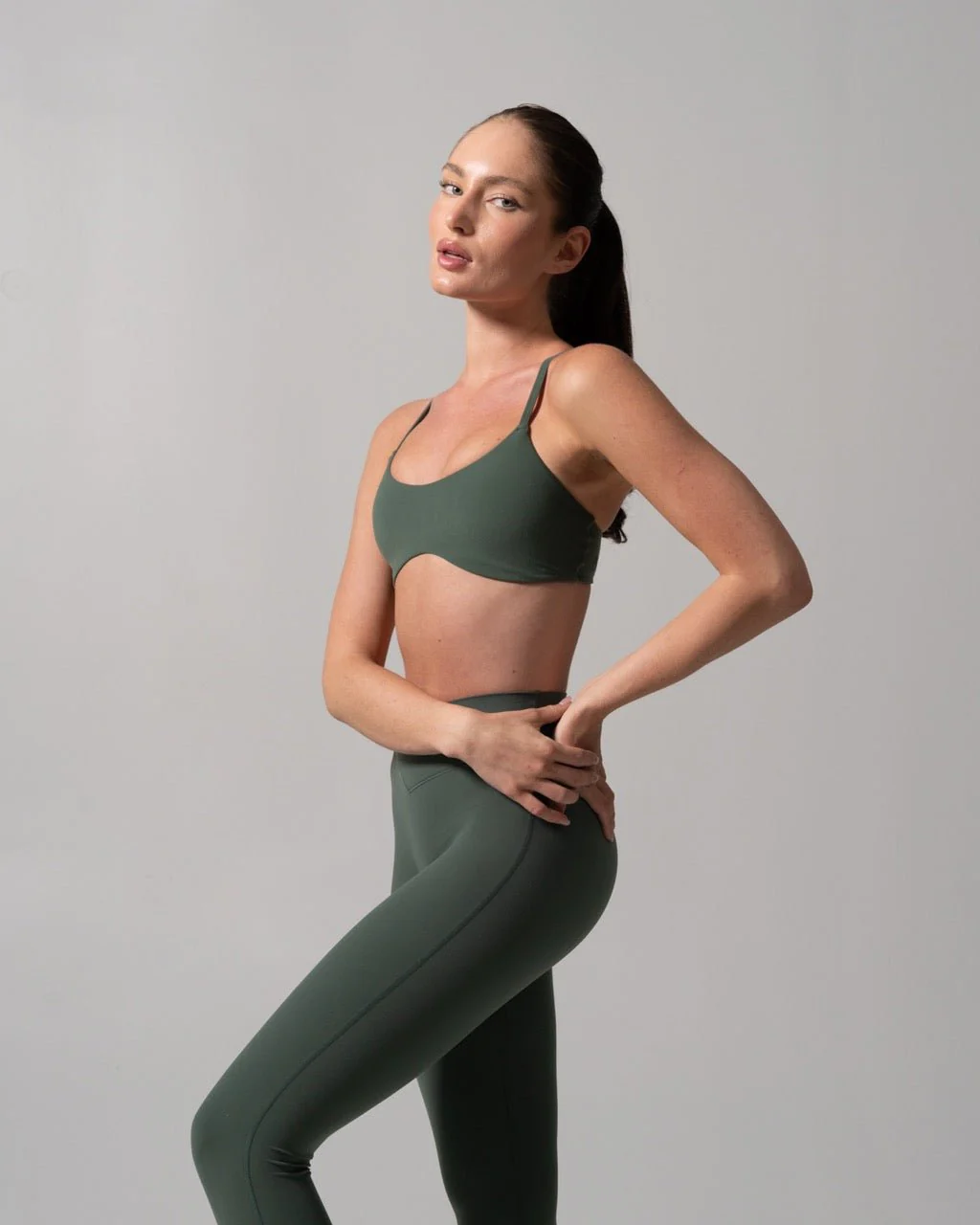 Barre Sports Bra - Limon Pepino - Image 3