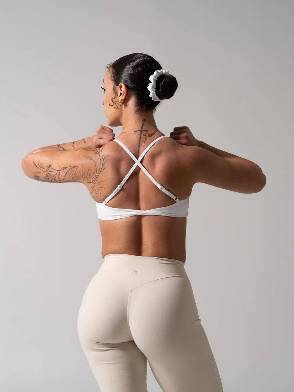 Barre Sports Bra - White - Image 3