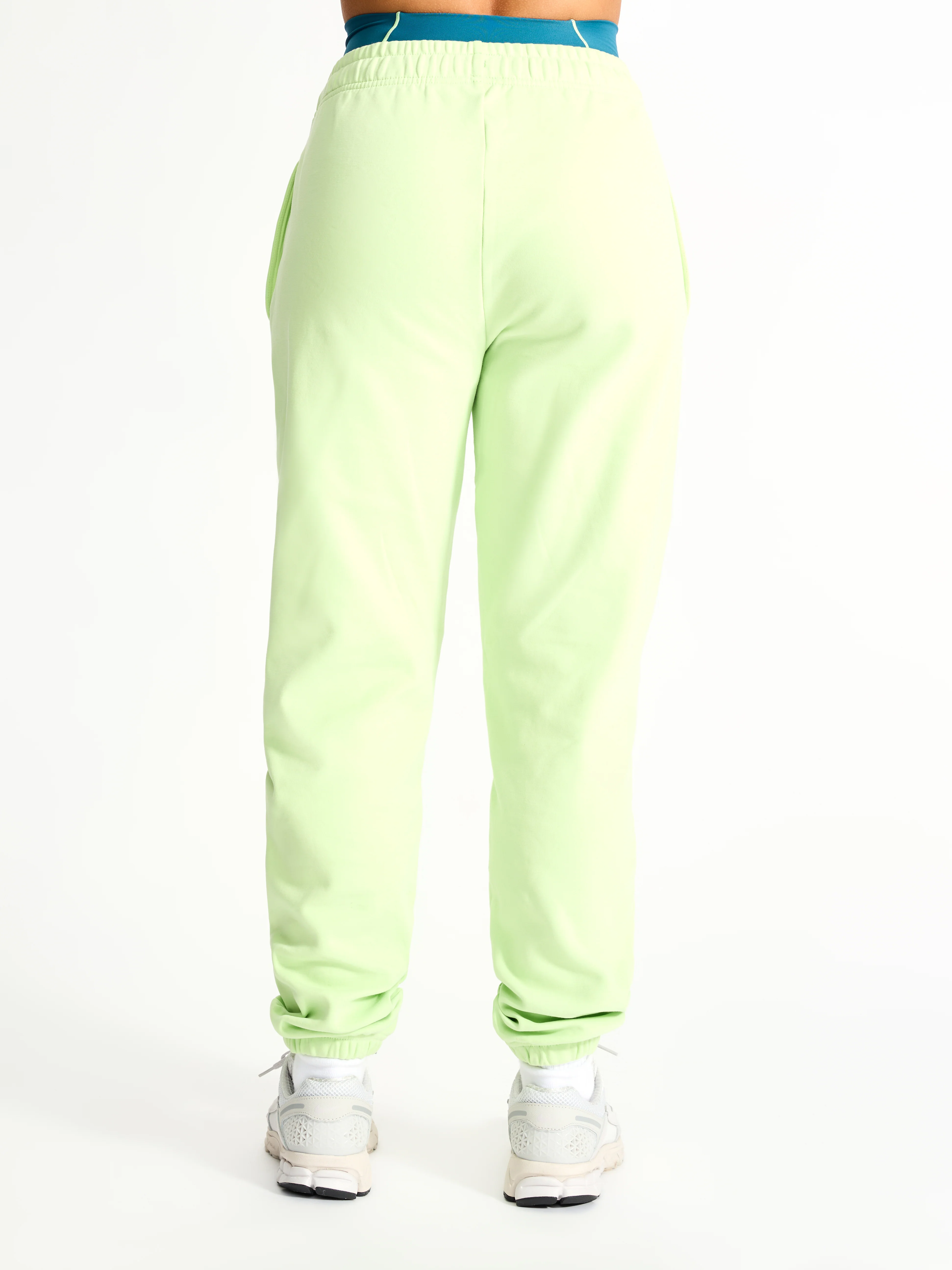 Boyfriend Cloud Jogger - Lima Bean - Image 4