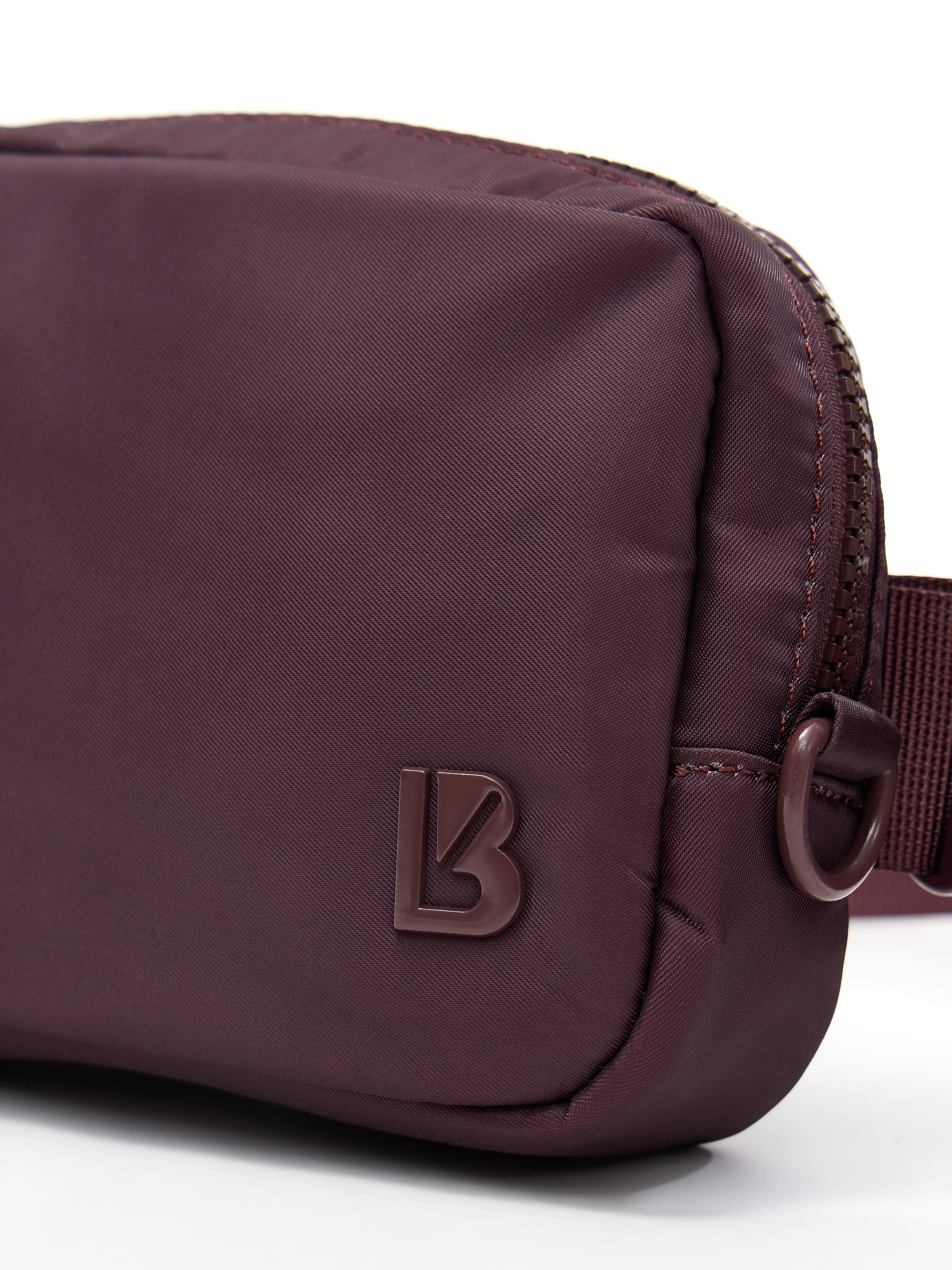 Breakthrough Belt Bag - Smoked Cherry - Image 6