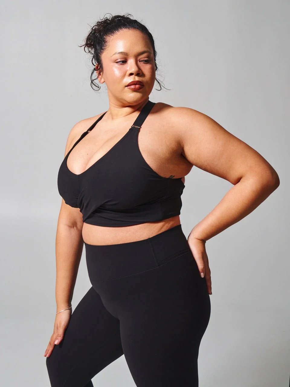 Candy Wrap Sports Bra - Onyx Black - Image 4