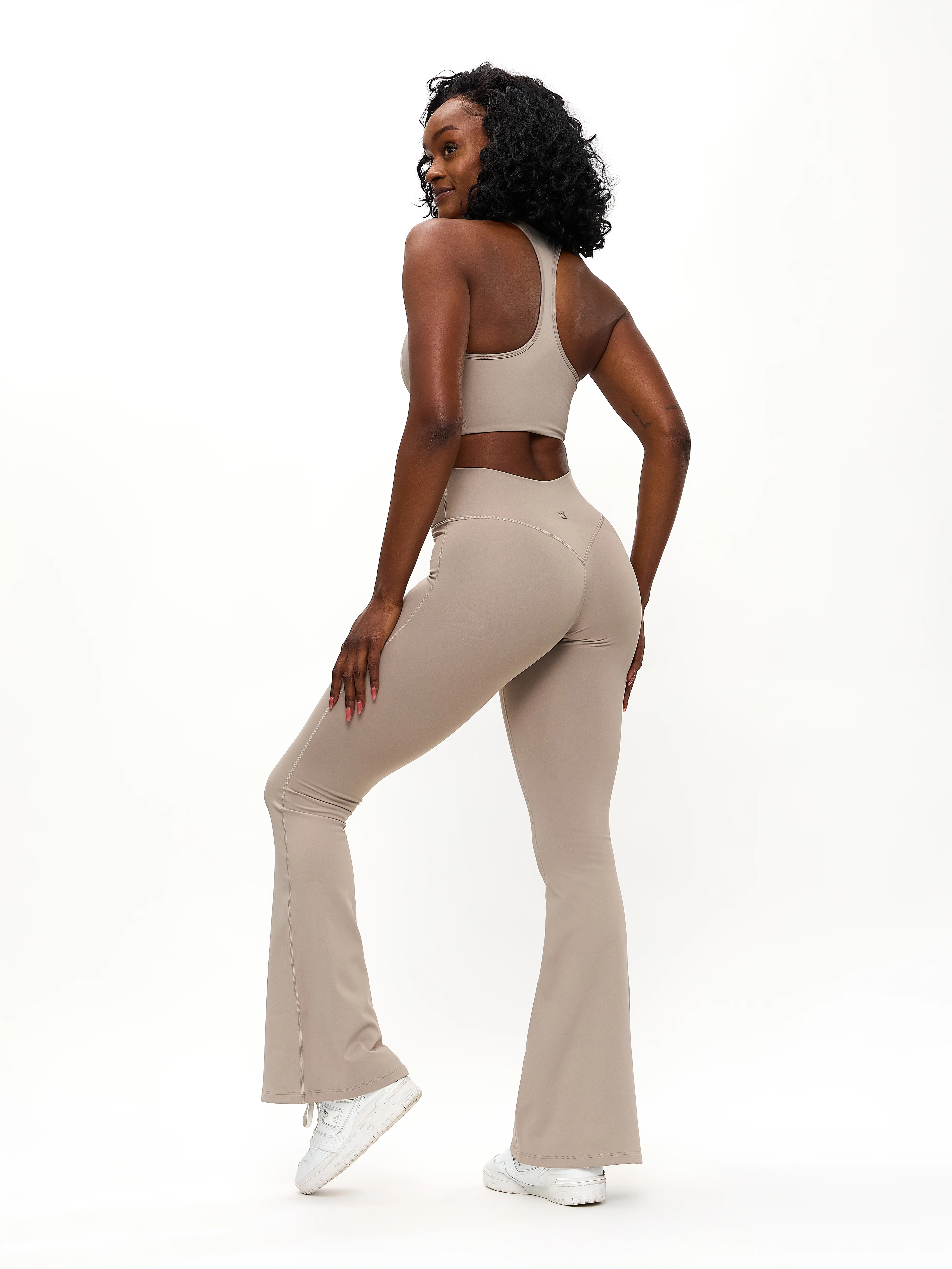 Colorado Zip Sports Bra - Neutral - Image 2