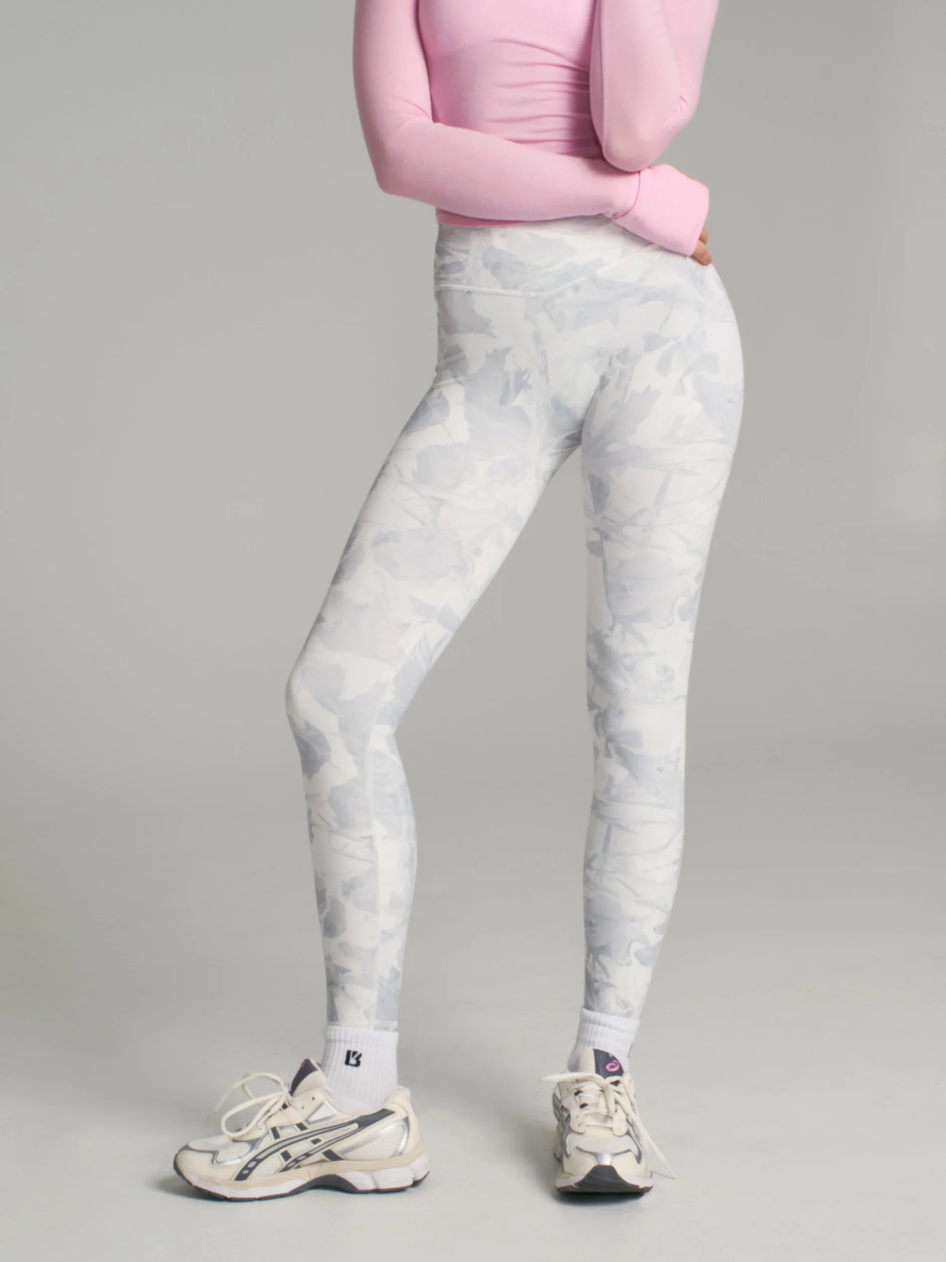 Colorado Fleece Legging - Snow Camo - Image 5