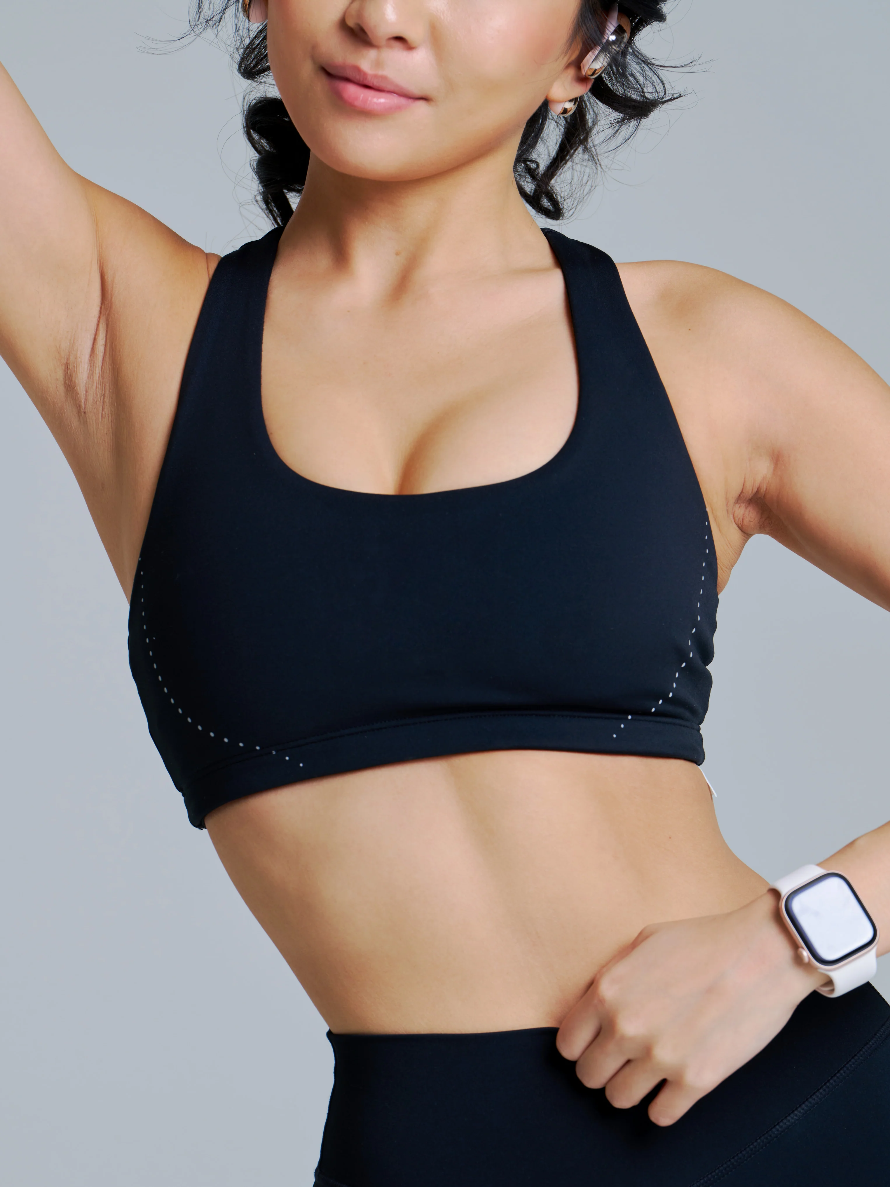 Colorado Fleece Sports Bra - Onyx Black - Image 2