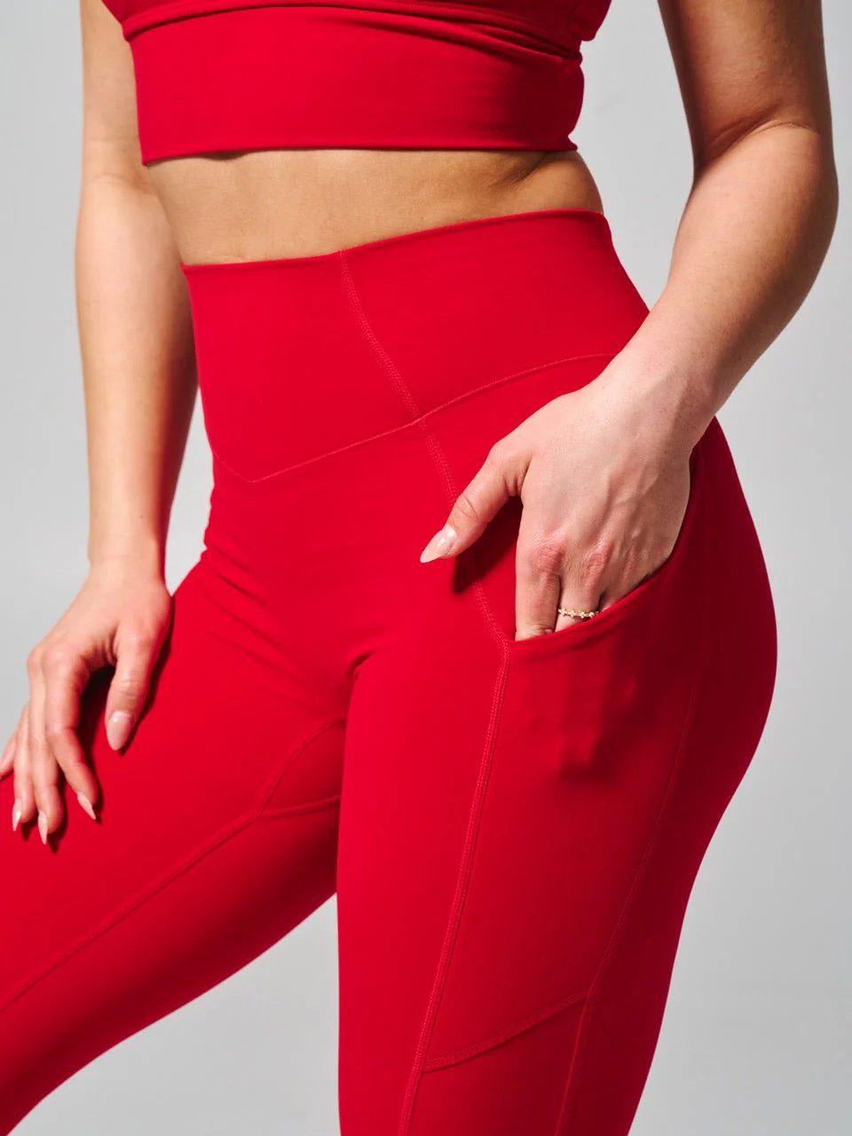 Contour Pocket Legging - Lipstick Red - Image 5