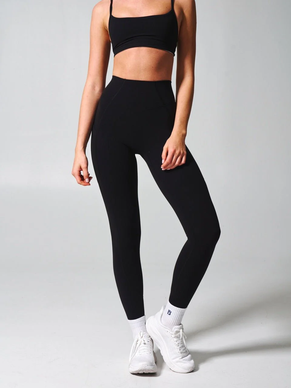Contour Pocket Legging - Onyx Black - Image 3