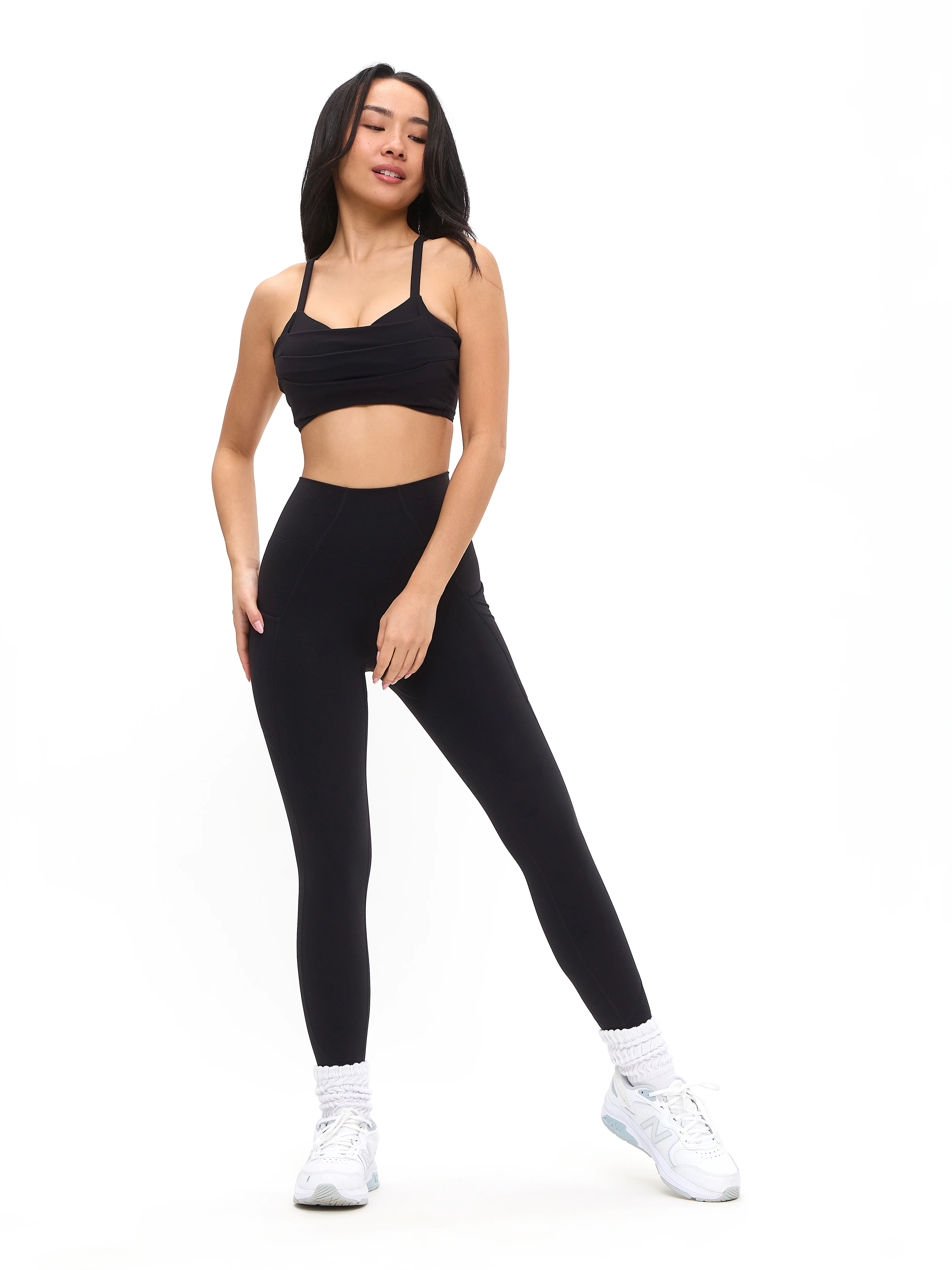 Empire Sports Bra - Onyx Black - Image 3