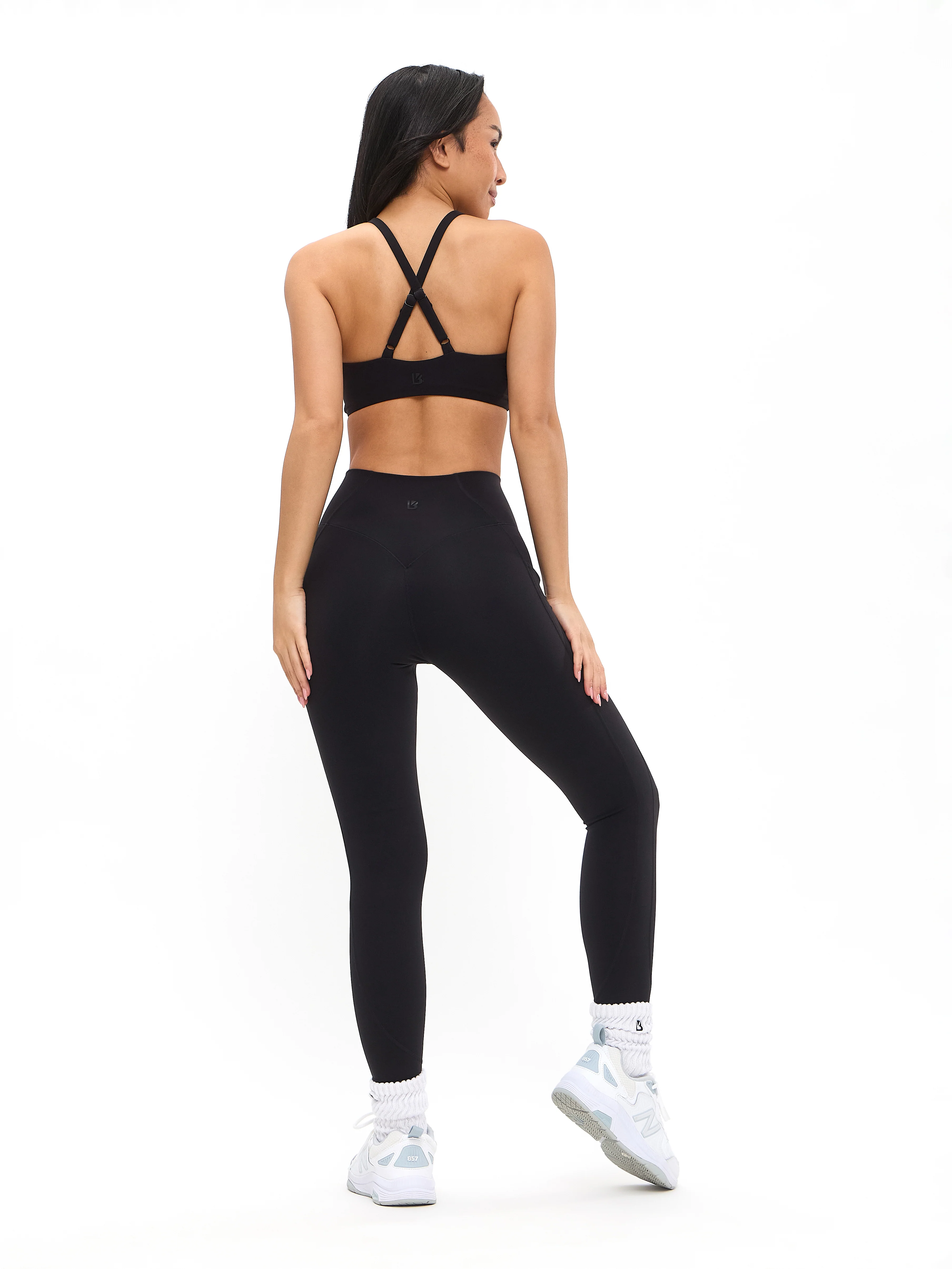 Empire Sports Bra - Onyx Black - Image 5