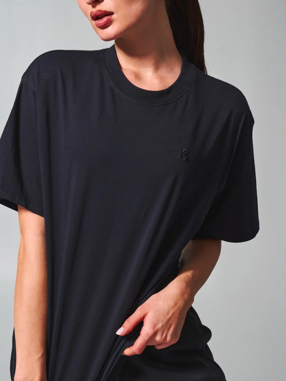 Essential Short Sleeve Tee - Onyx Black - Image 4