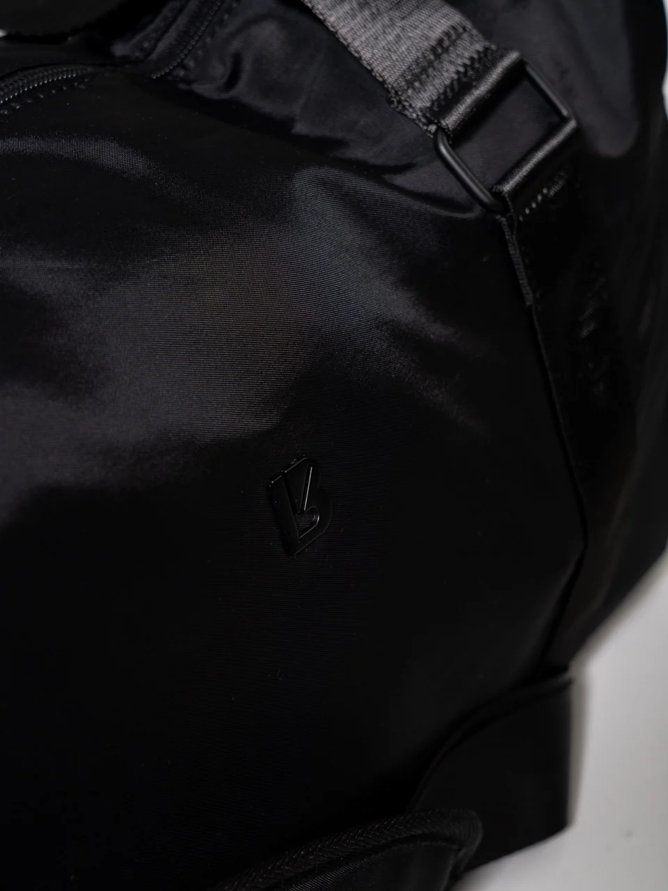Everyday Duffel - Onyx Black - Image 6