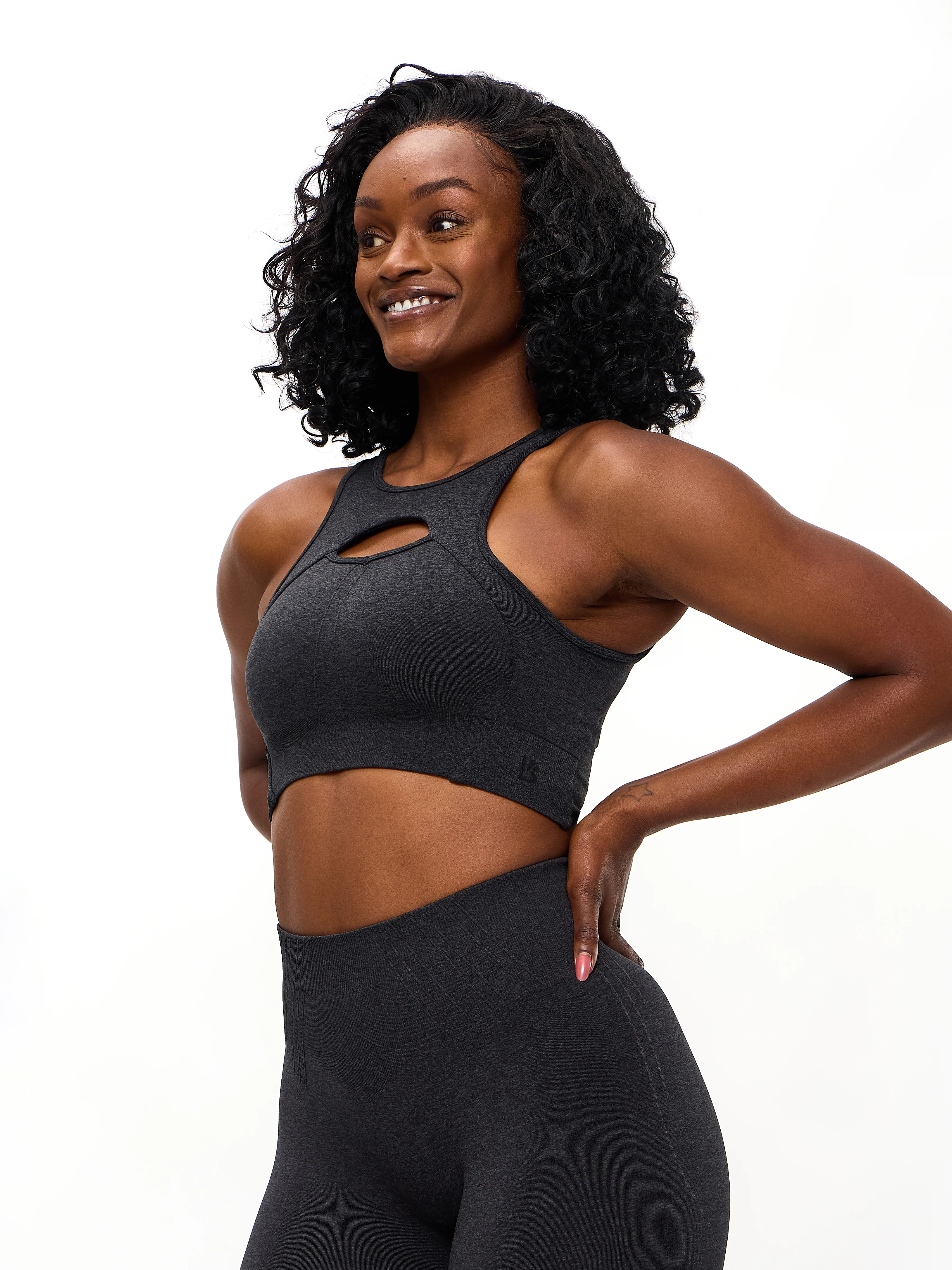 Form Reversible Seamless Sports Bra - Charcoal - Image 4