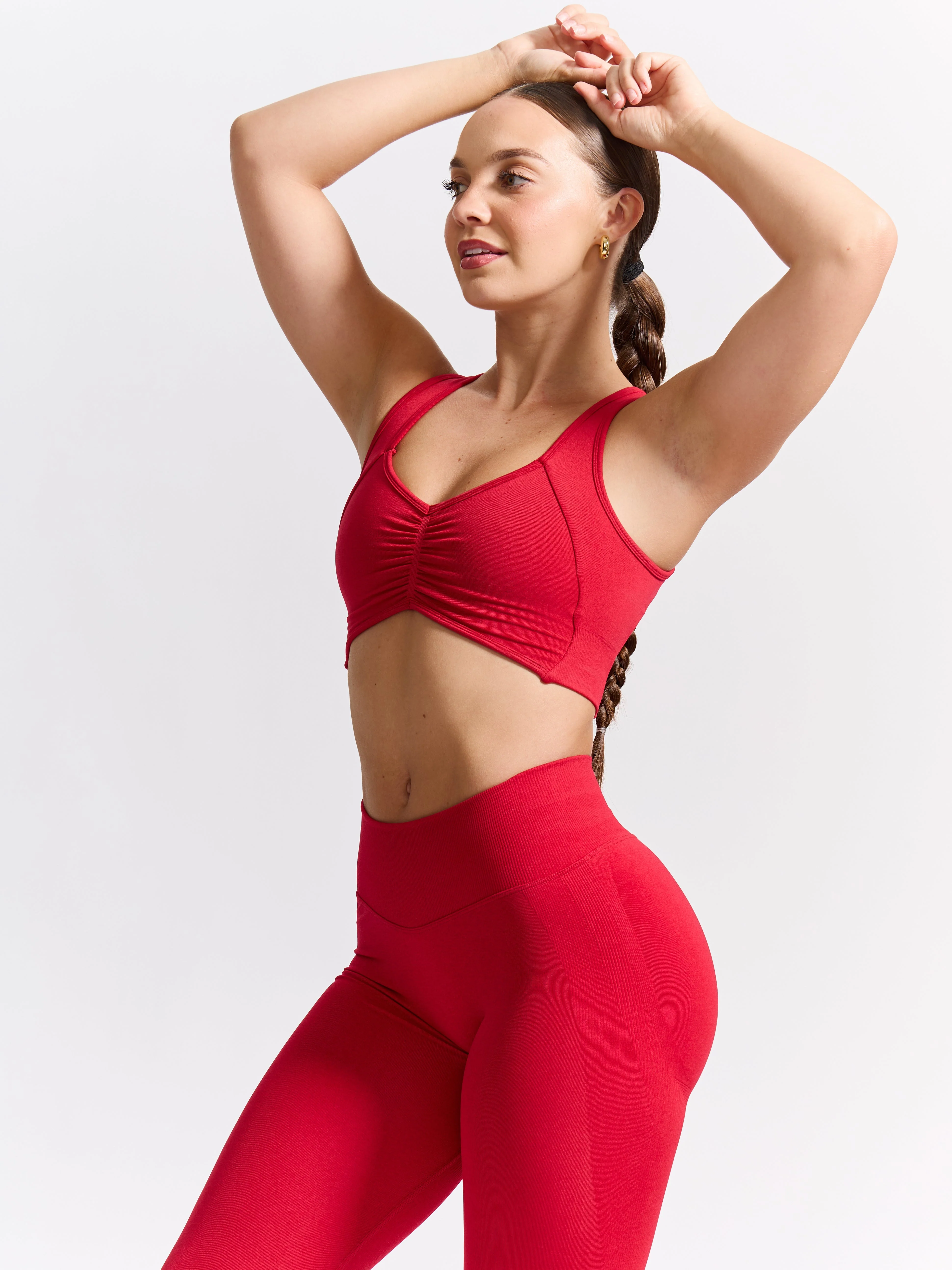 Form Seamless Sports Bra - Lipstick Red - Image 2