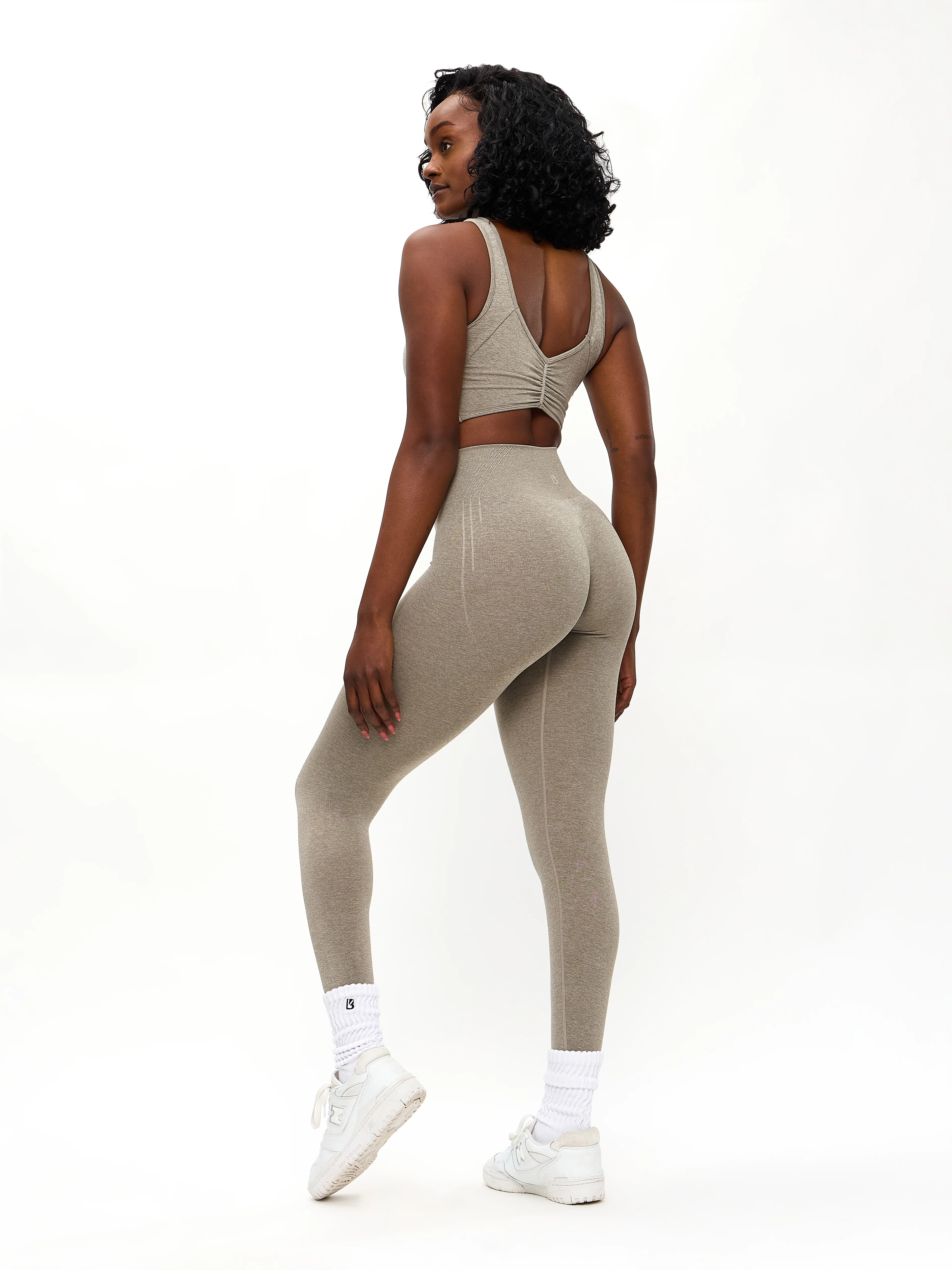 Form Reversible Seamless Sports Bra - Neutral - Image 3