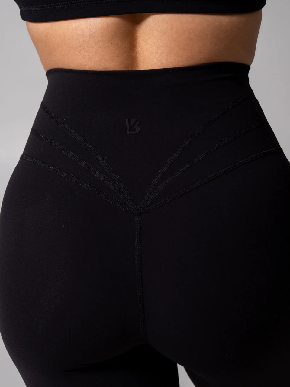 Legacy Flare Legging - Onyx Black - Image 6