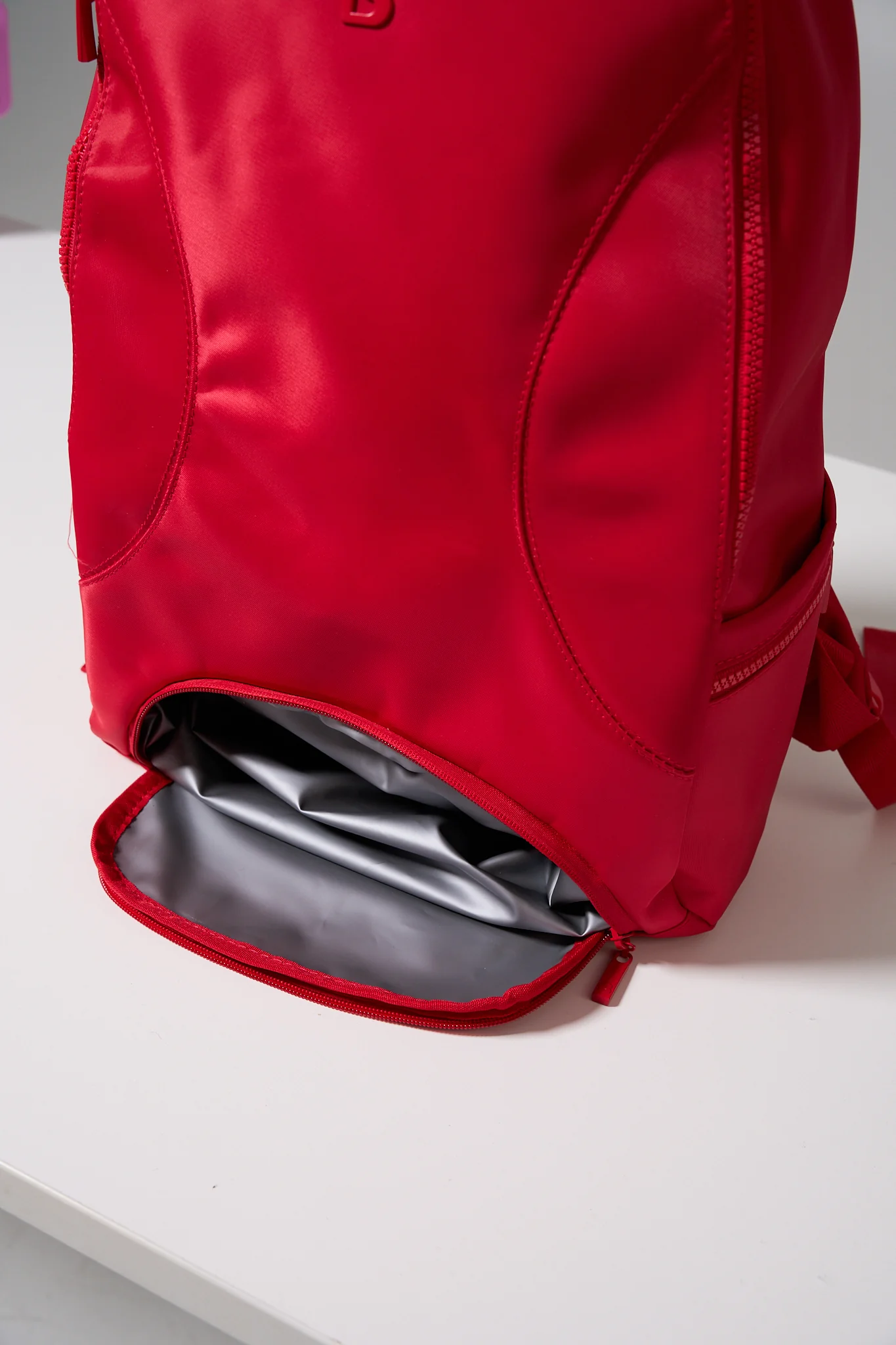 Game Changer Backpack - Lipstick Red - Image 6