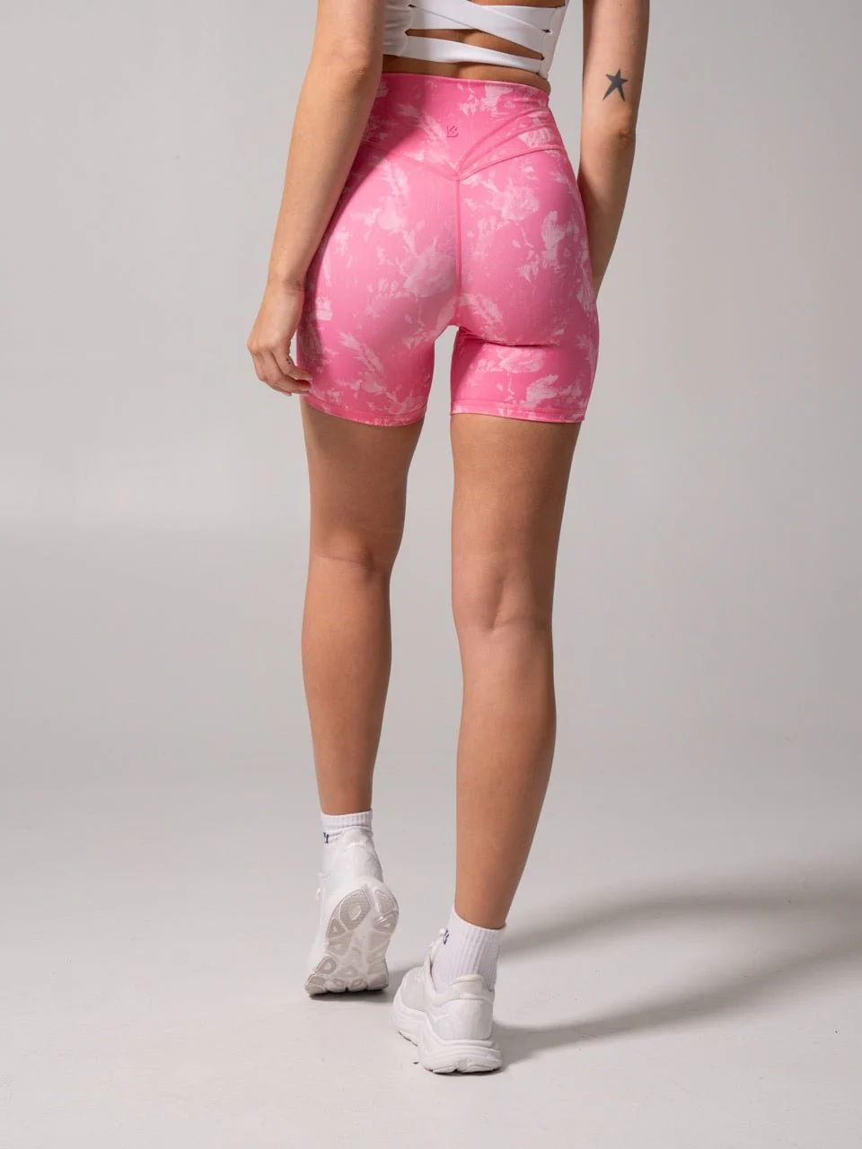 Legacy Short 6" - Essential Print - Image 4