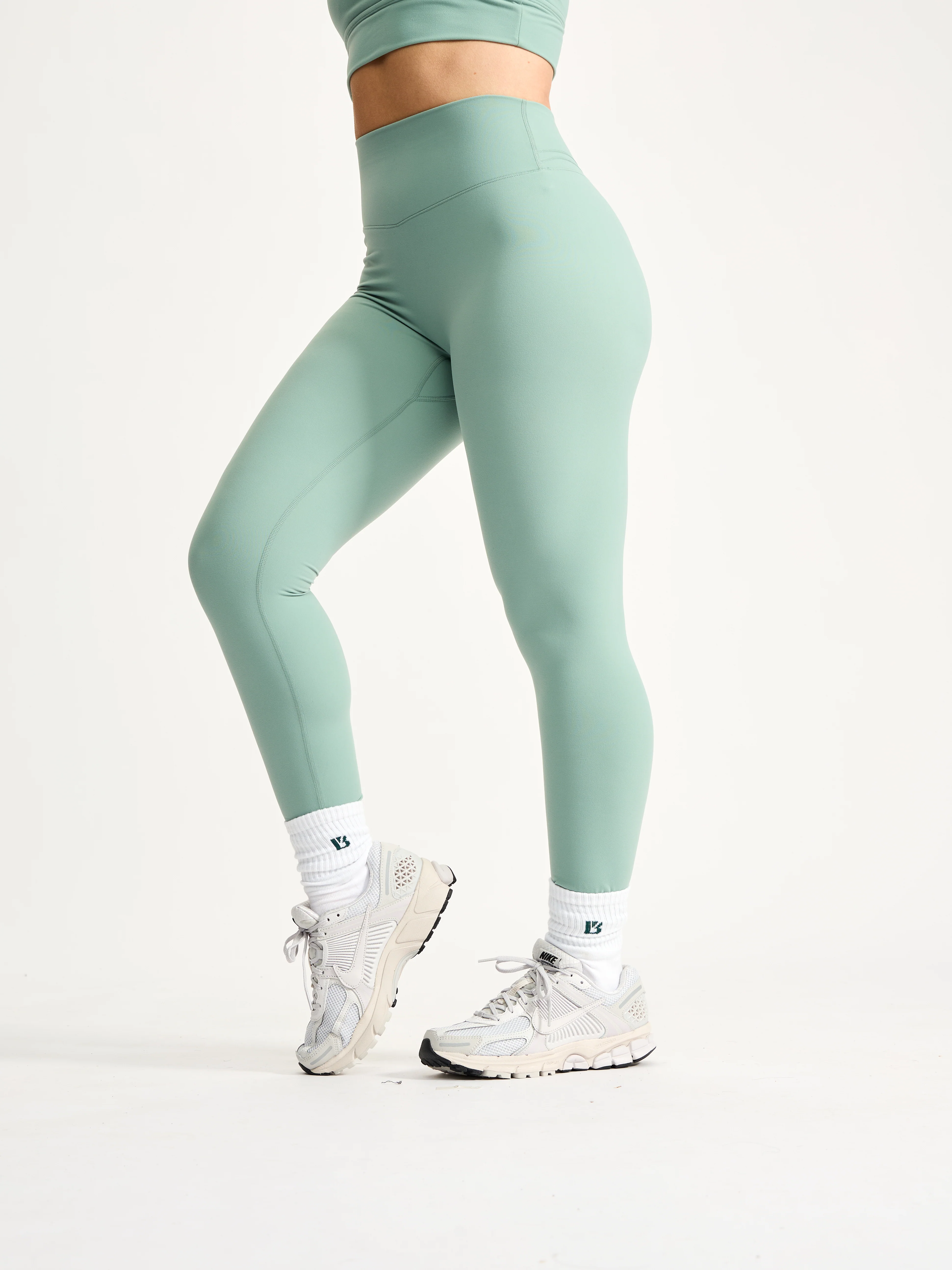 Micro Legacy Legging - Garden Party - Image 3