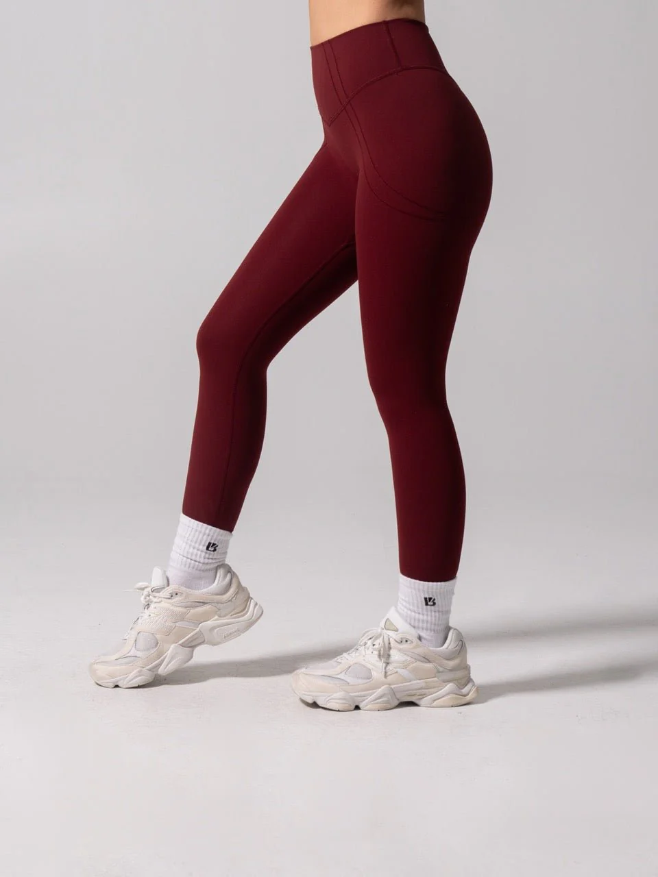 Nirvana Nubre Legging - Vineyard - Image 2