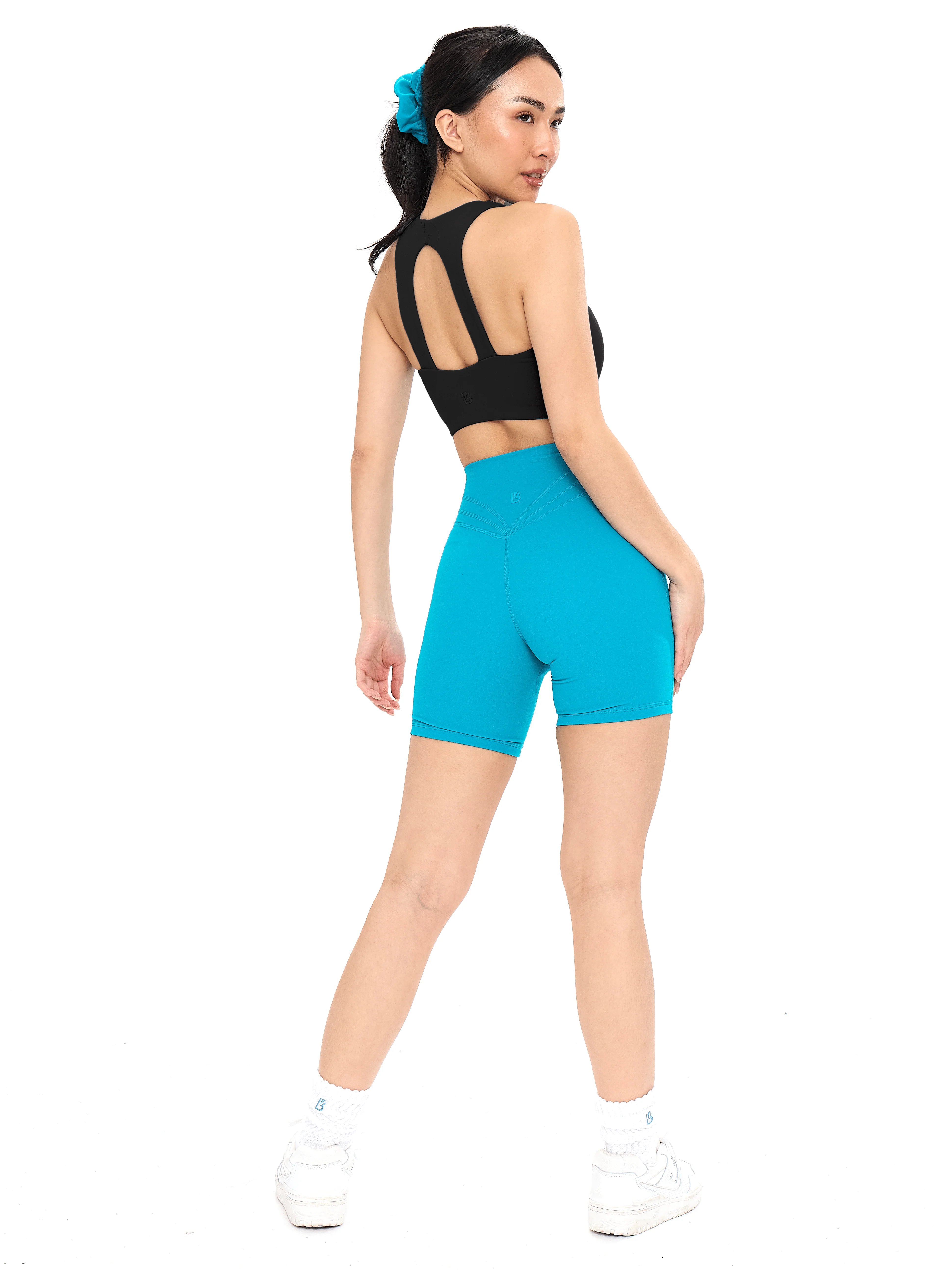 Nubre Notch Sports Bra - Onyx Black - Image 3