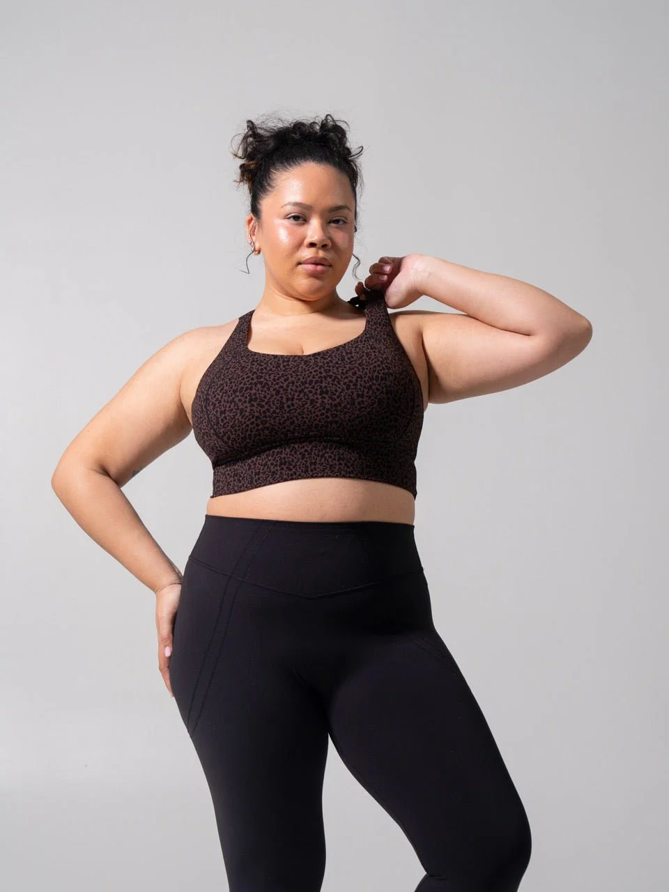 Nubre Twilight Sports Bra - Leopard Print - Image 4