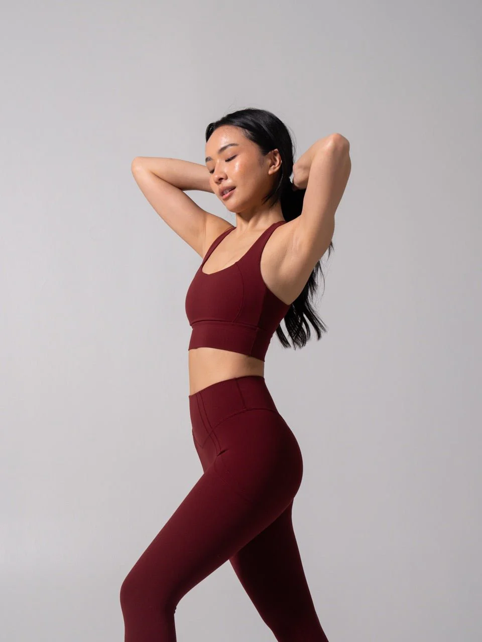 Nubre Twilight Sports Bra - Vineyard - Image 5