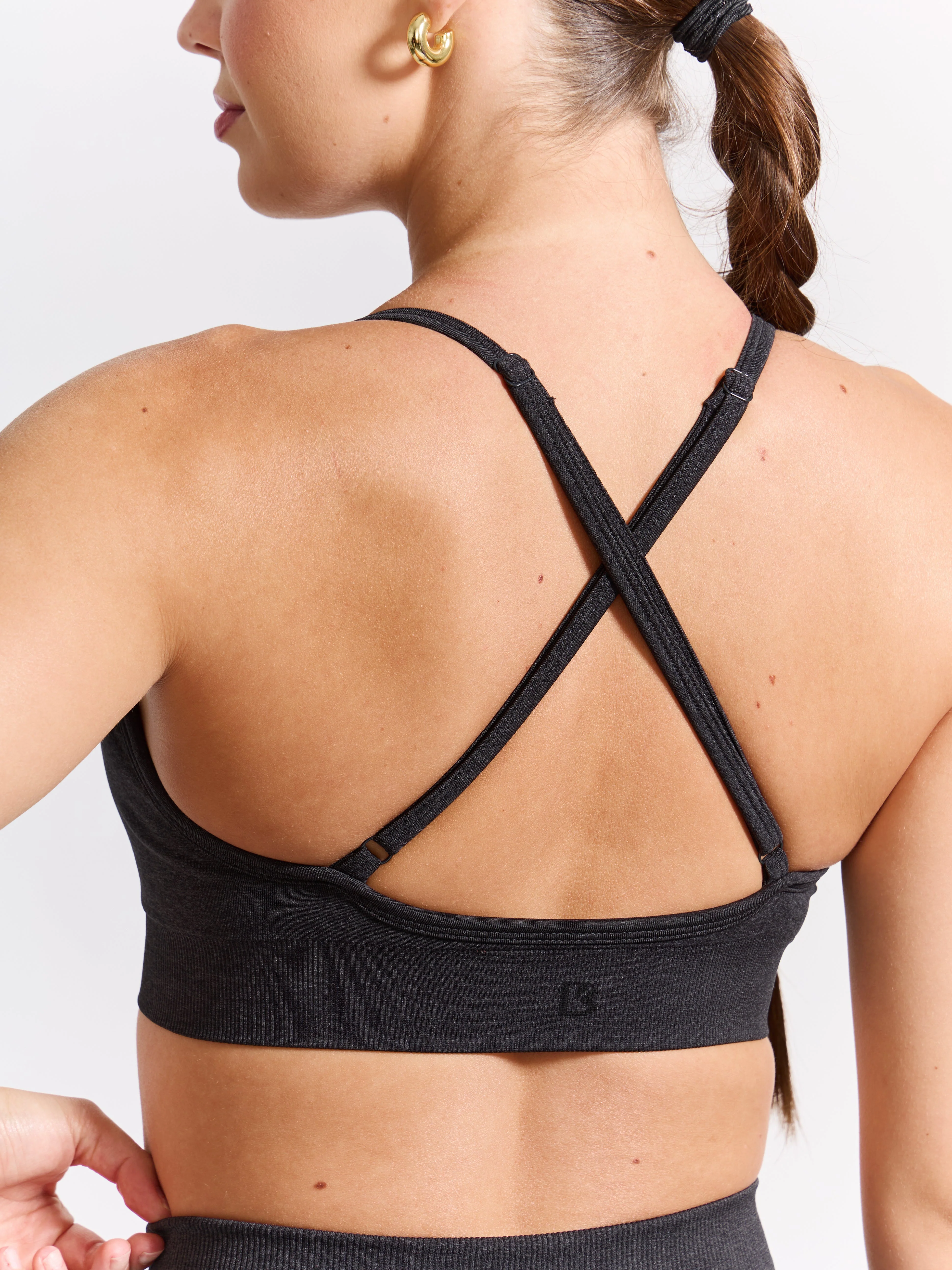 Plunge Seamless Sports Bra - Charcoal - Image 4