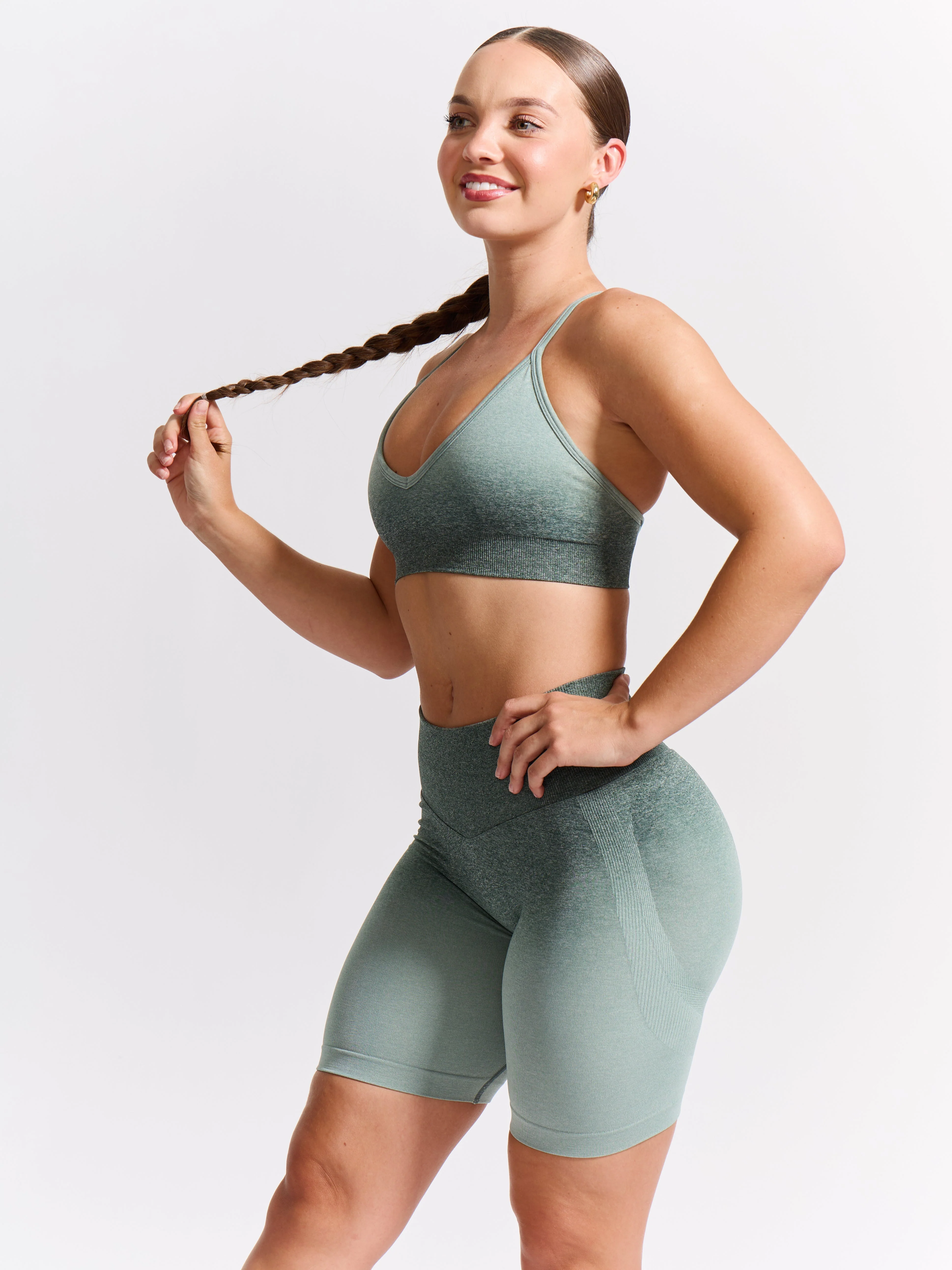 Plunge Seamless Sports Bra - Sage Ombre - Image 3