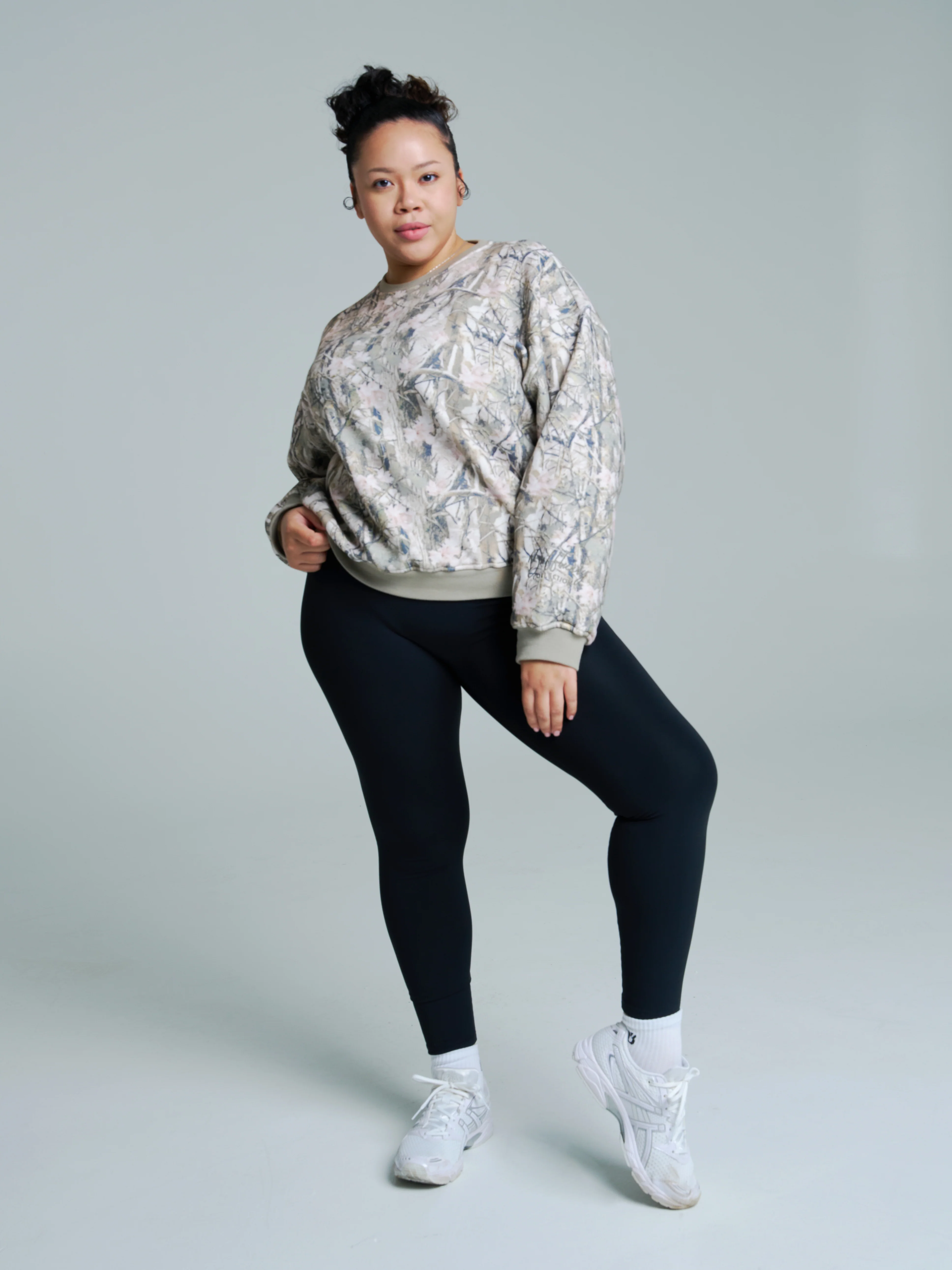 Plush Fleece Crew Pullover - Pink Camo - Image 3
