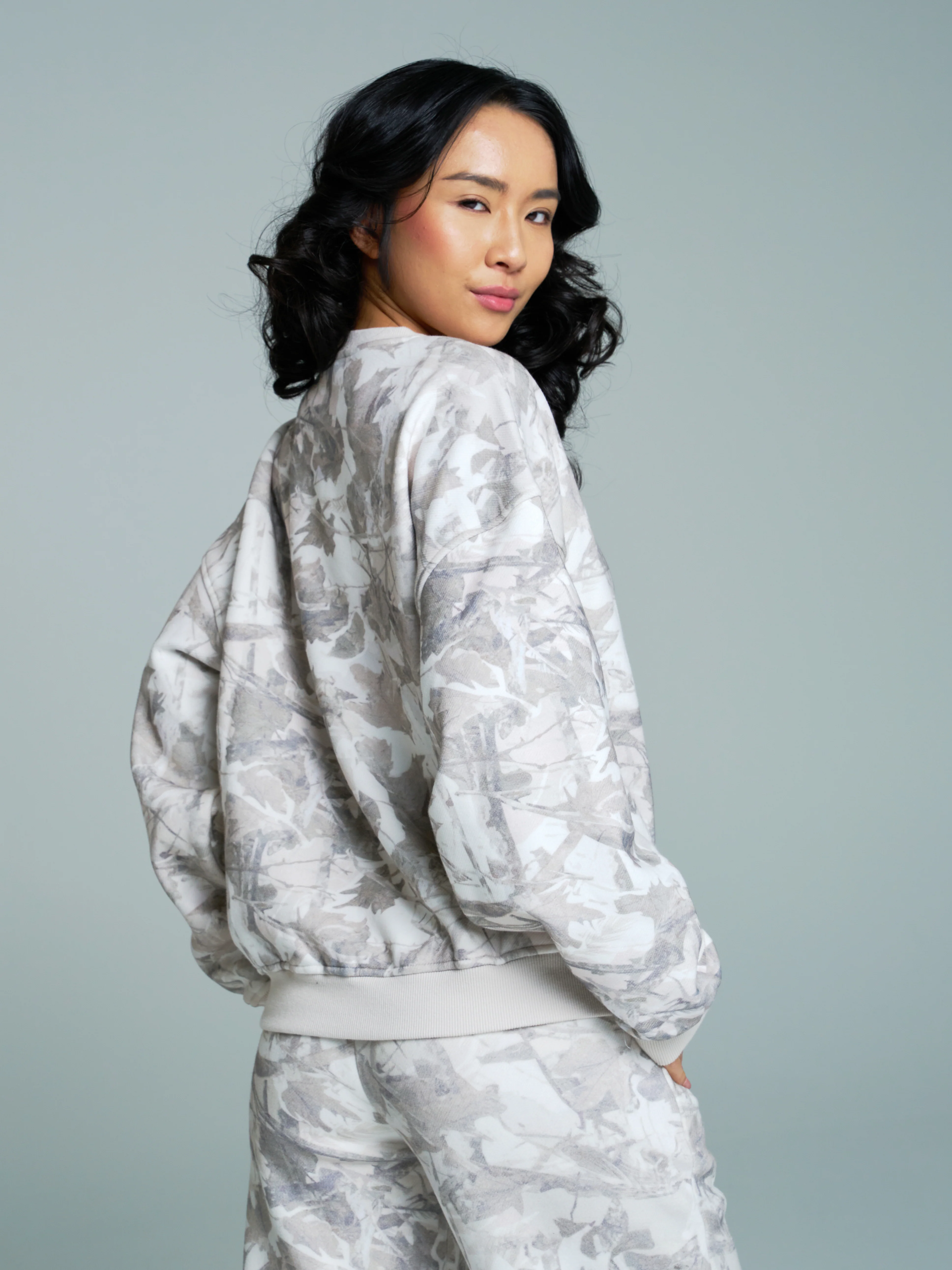 Plush Fleece Crew Pullover - Snow Camo - Image 4