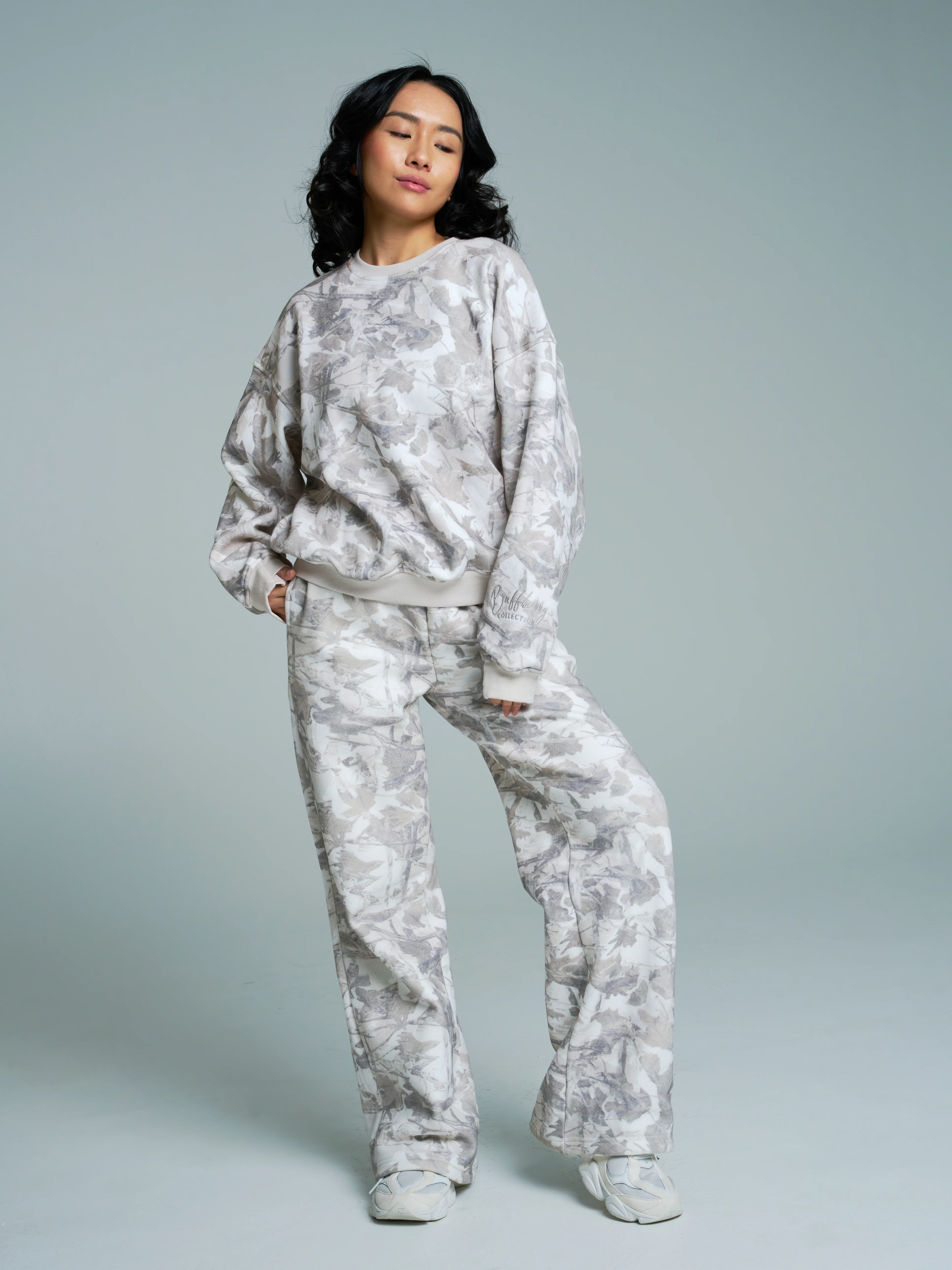 Plush Fleece Crew Pullover - Snow Camo - Image 5