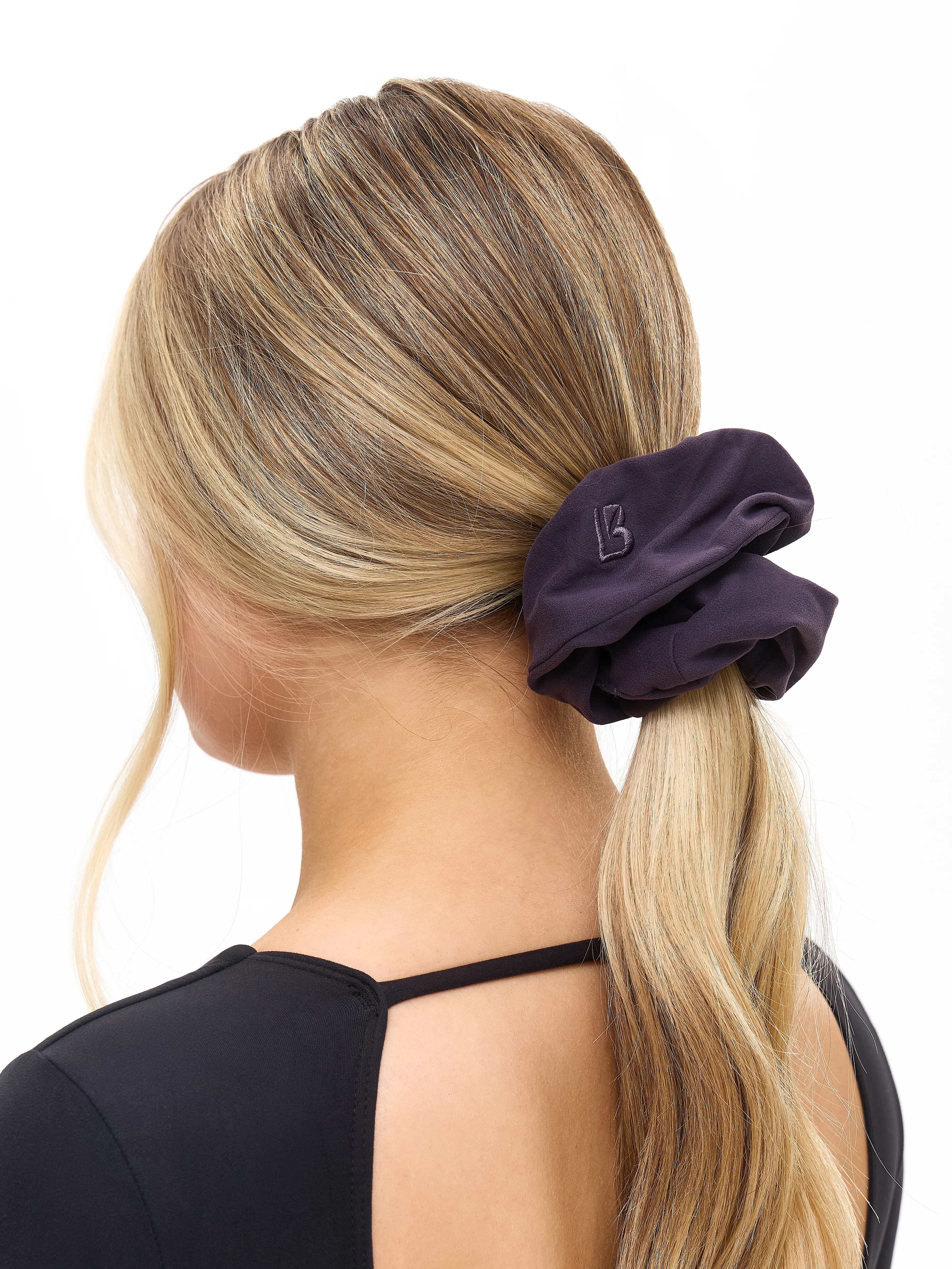 Poshknit Scrunchie - Image 11