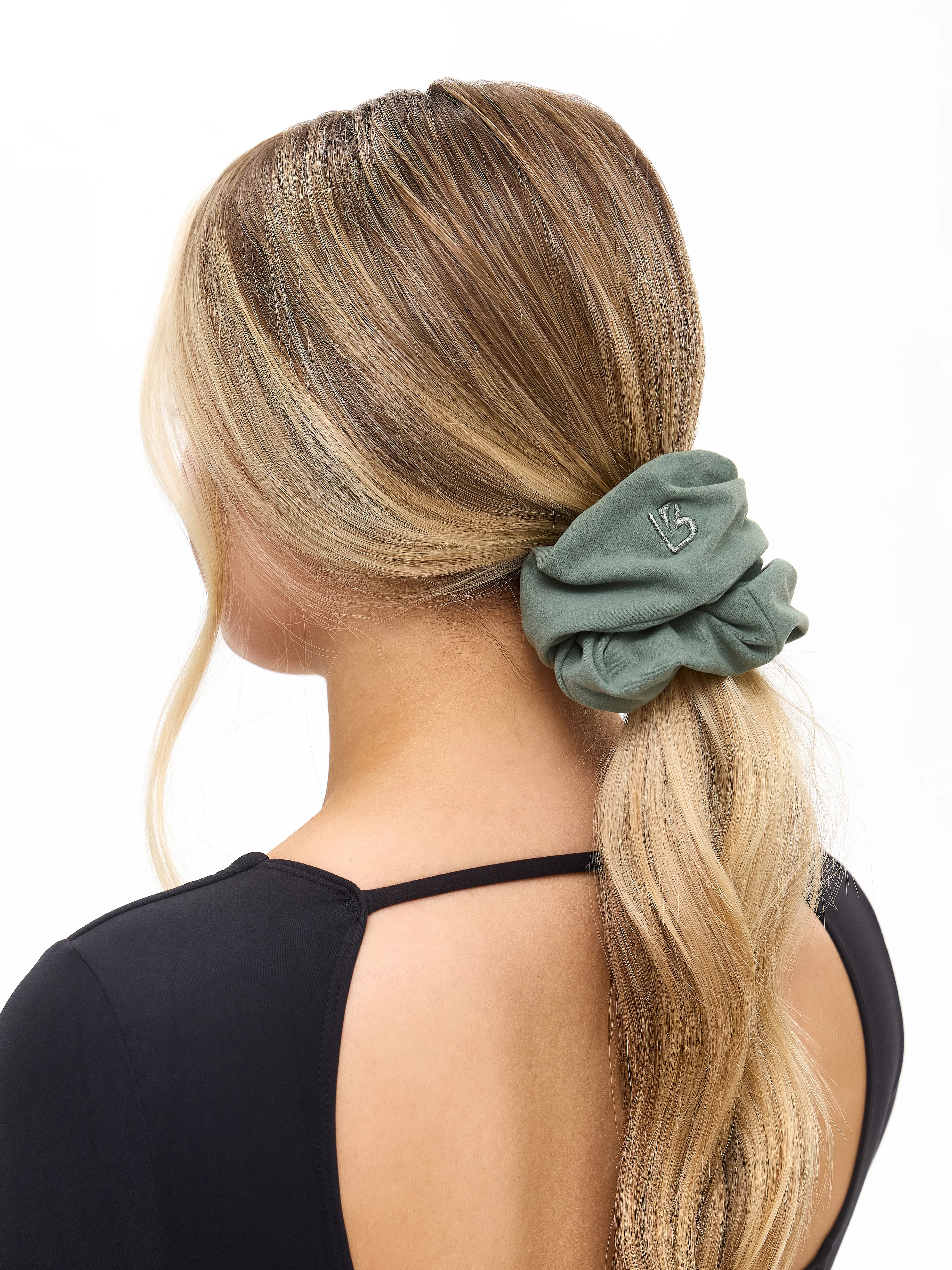 Poshknit Scrunchie - Image 9