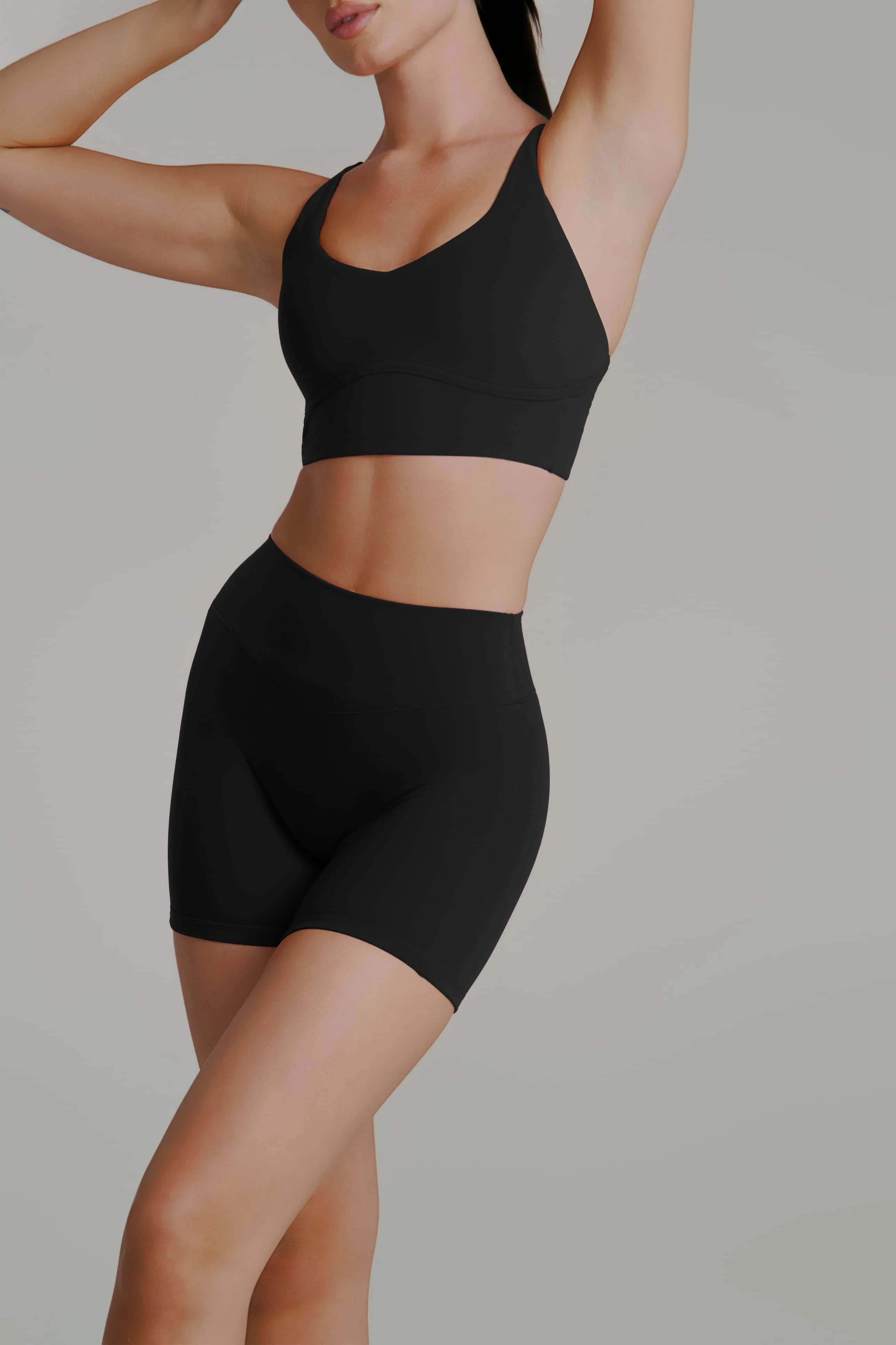 Poshknit Sports Bra - Onyx Black - Image 4