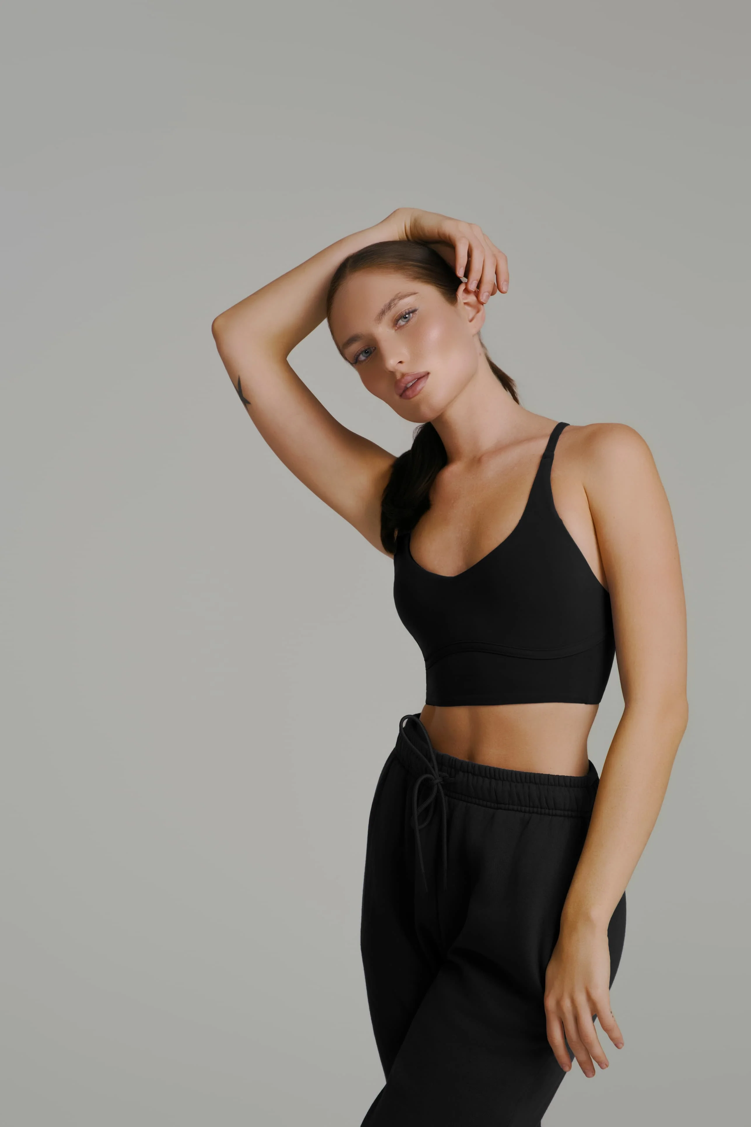 Poshknit Sports Bra - Onyx Black - Image 5