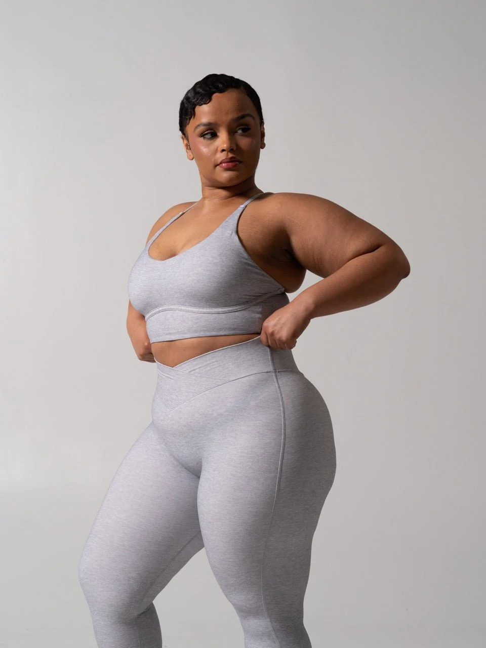 Poshknit Sports Bra - Platinum - Image 2