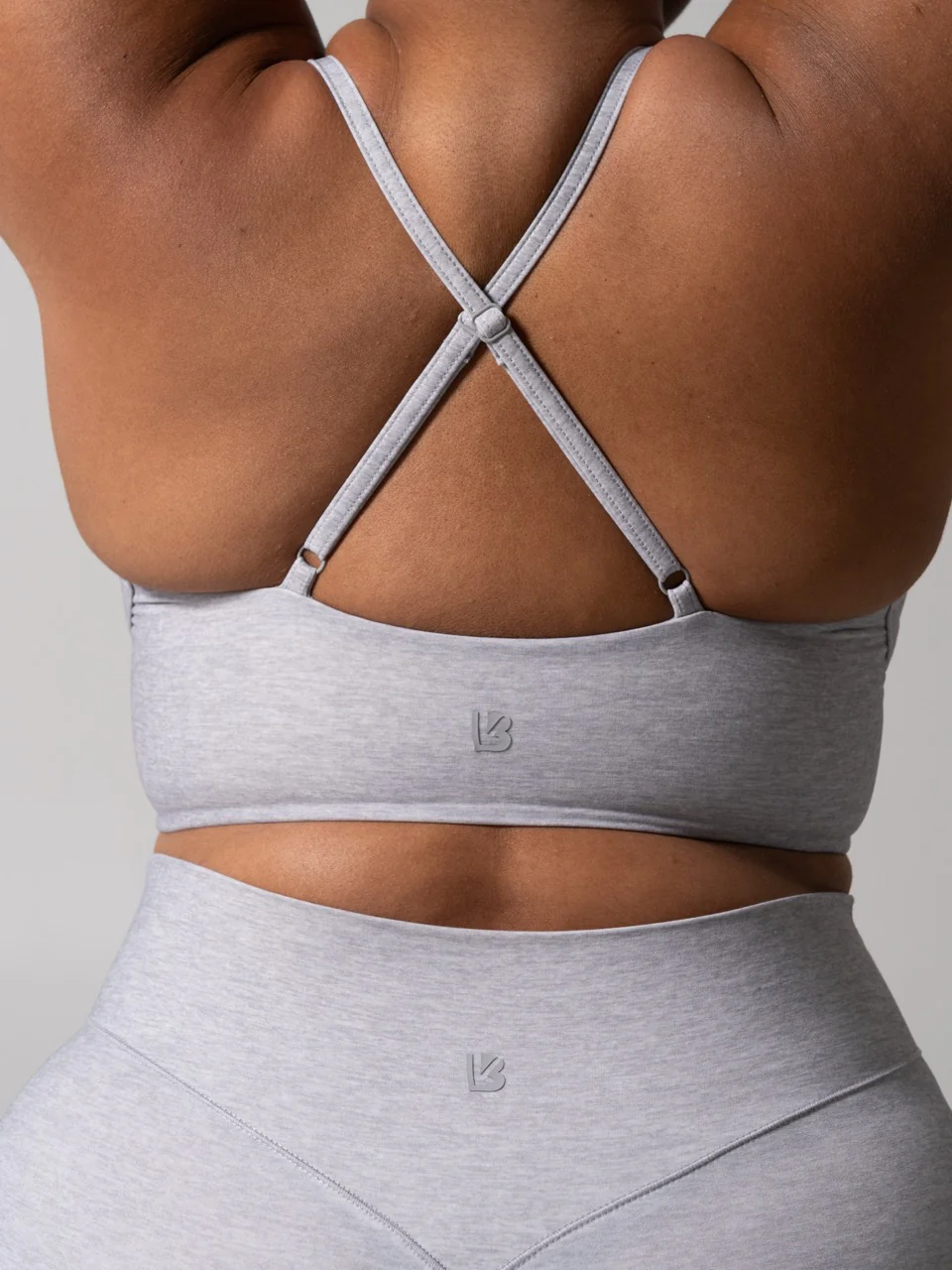 Poshknit Sports Bra - Platinum - Image 4
