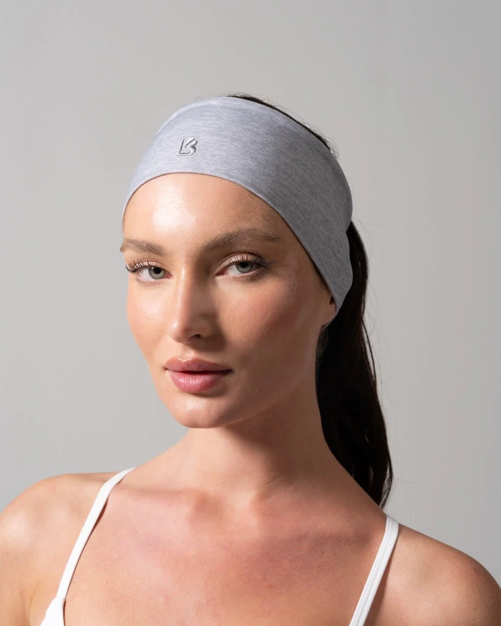 Poshknit Wide Headband - Platinum - Image 3