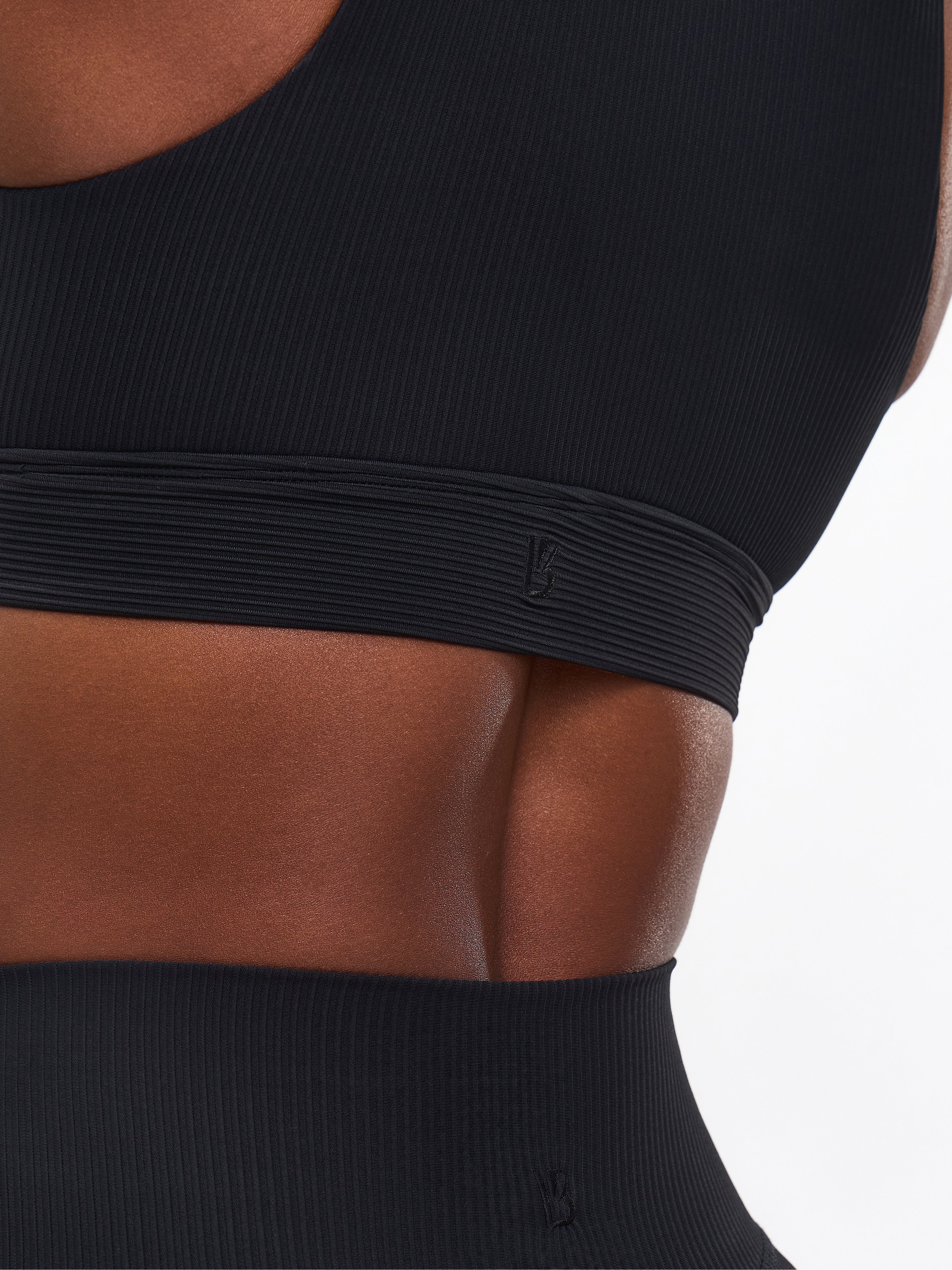 Ribbed Deep V Sports Bra - Onyx Black - Image 5
