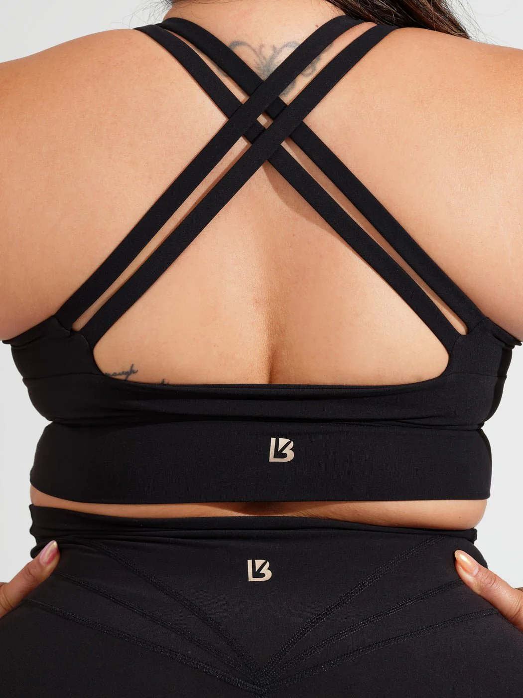 Rosa Sports Bra - Onyx Black - Image 5