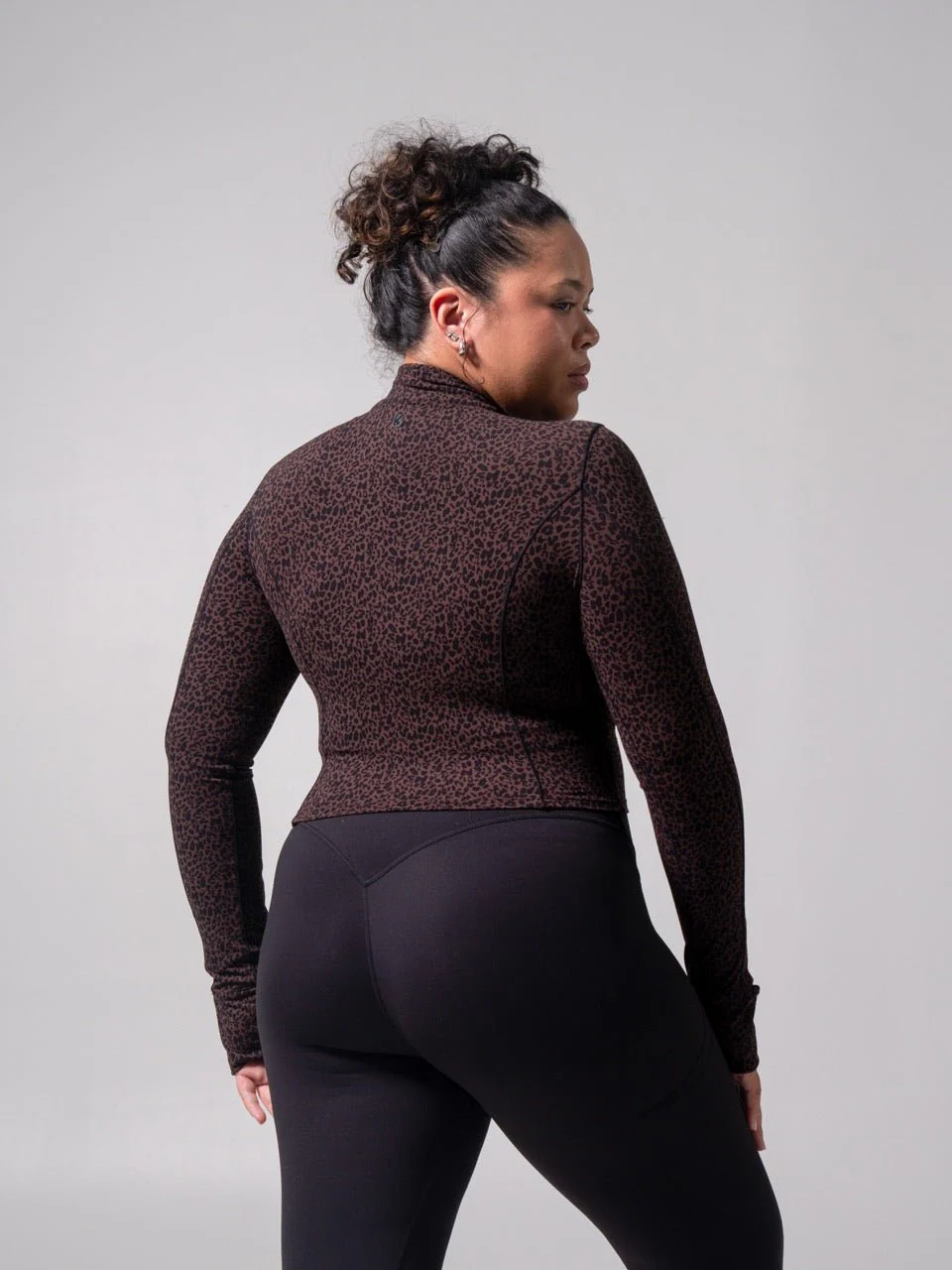 Rosa Waist Length Jacket - Leopard Print - Image 4
