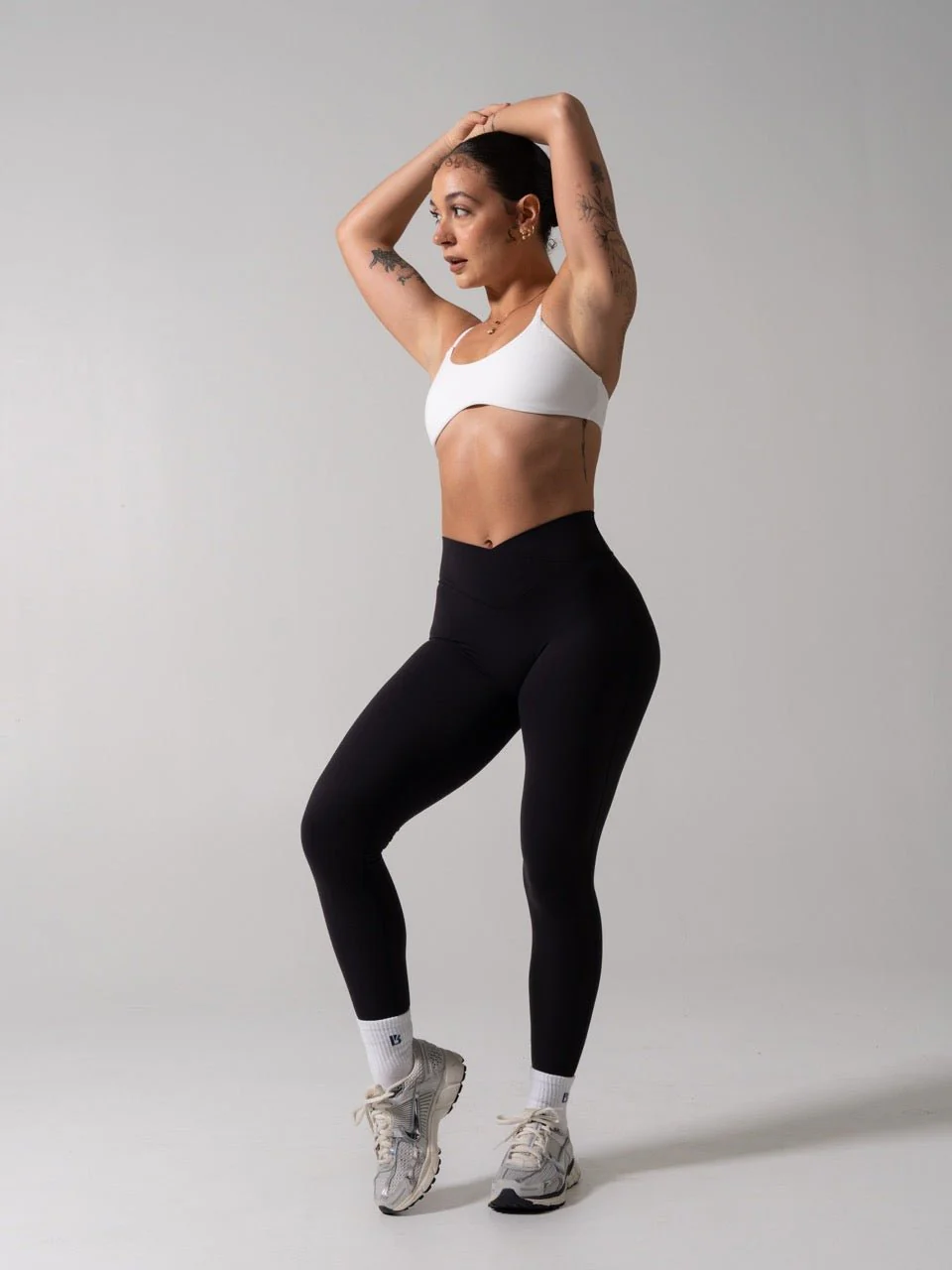 Siren Scrunch Legging - Onyx Black - Image 2