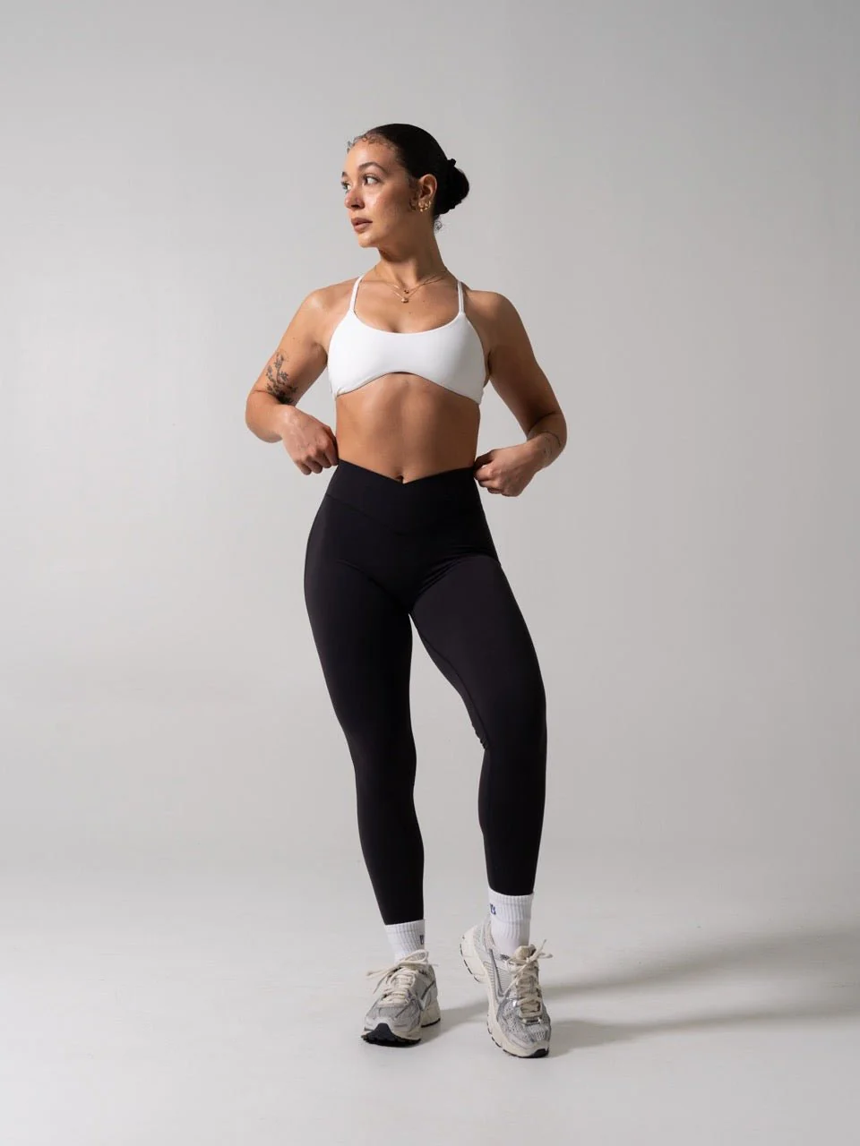 Siren Scrunch Legging - Onyx Black - Image 3