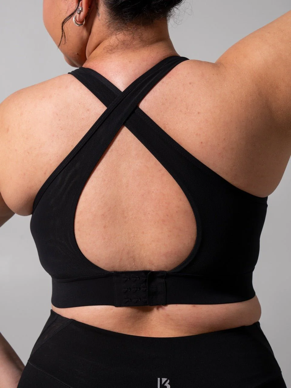 Situation Sports Bra - Onyx Black - Image 6